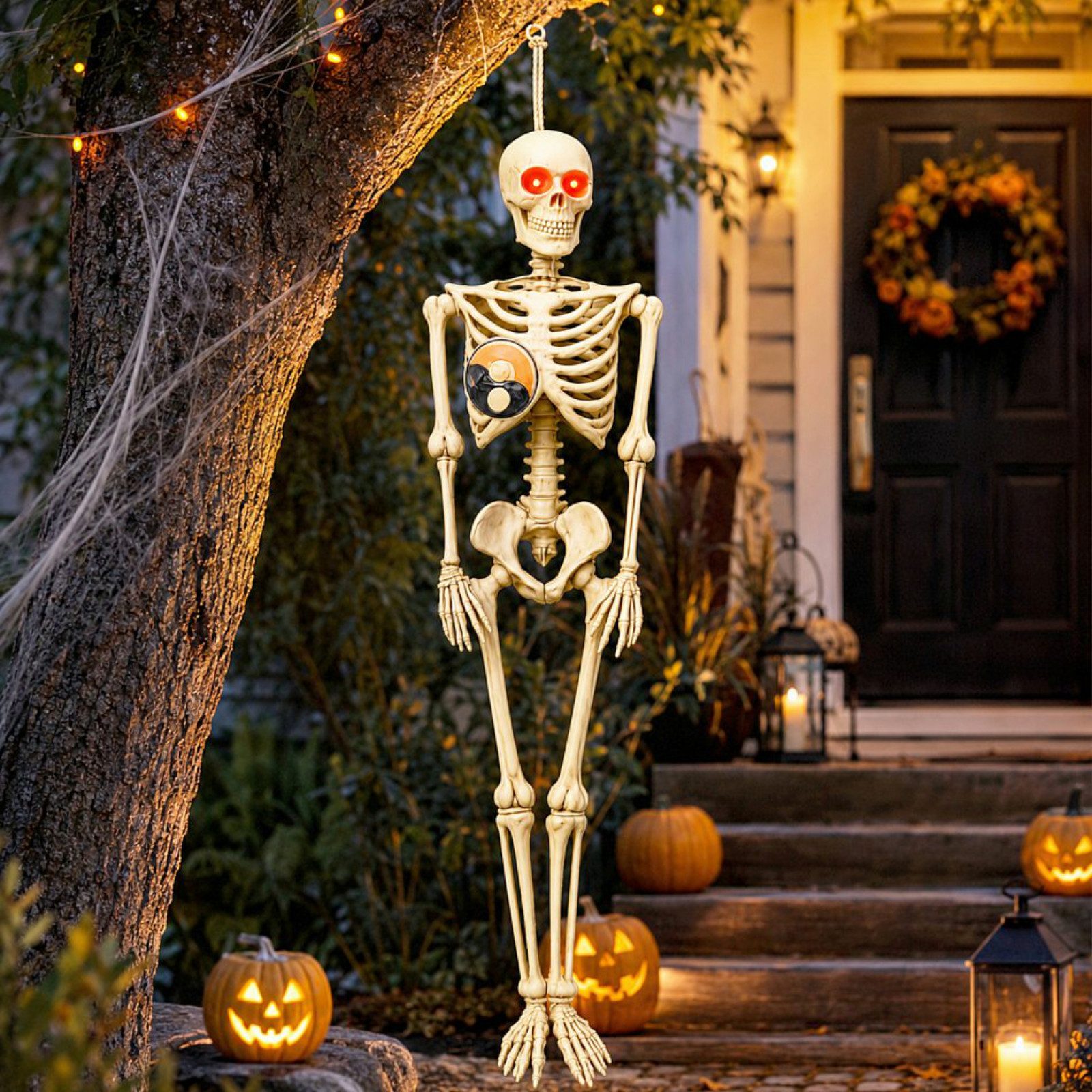 Koopman Dekofigur Skelettfigur Halloweenfigur Dekoration LED Kunststoff 91cm (Stück, 1 St., Packung), Beige, leuchtende Augen, Gliedmaßen beweglich, Druckknopf