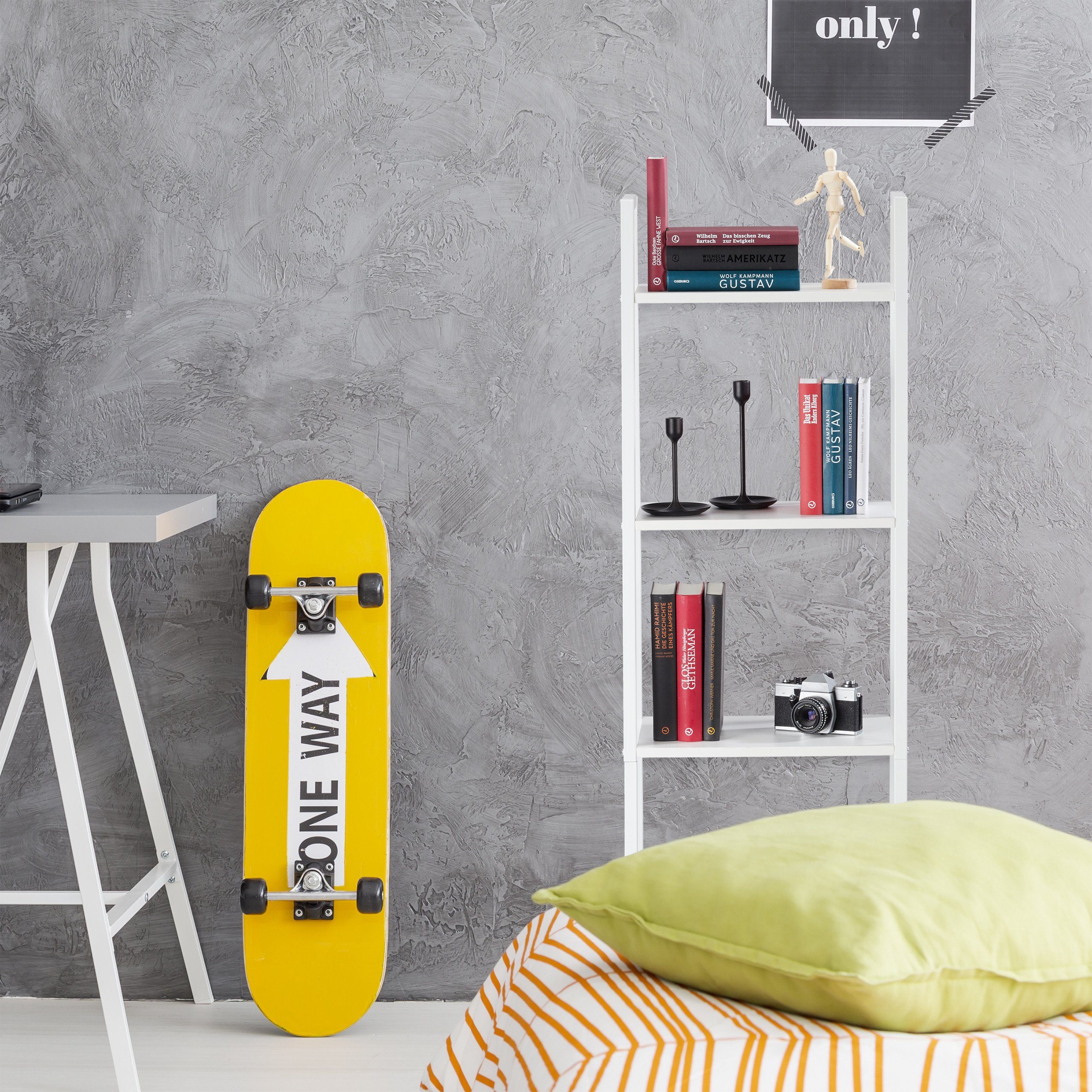 relaxdays Standregal mit 4 Ablage, Holz / Schwarz