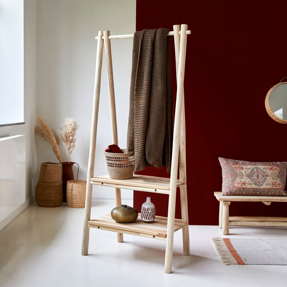 Tikamoon Garderobenschrank Kleiderablage aus Teakholz 160 Kilim