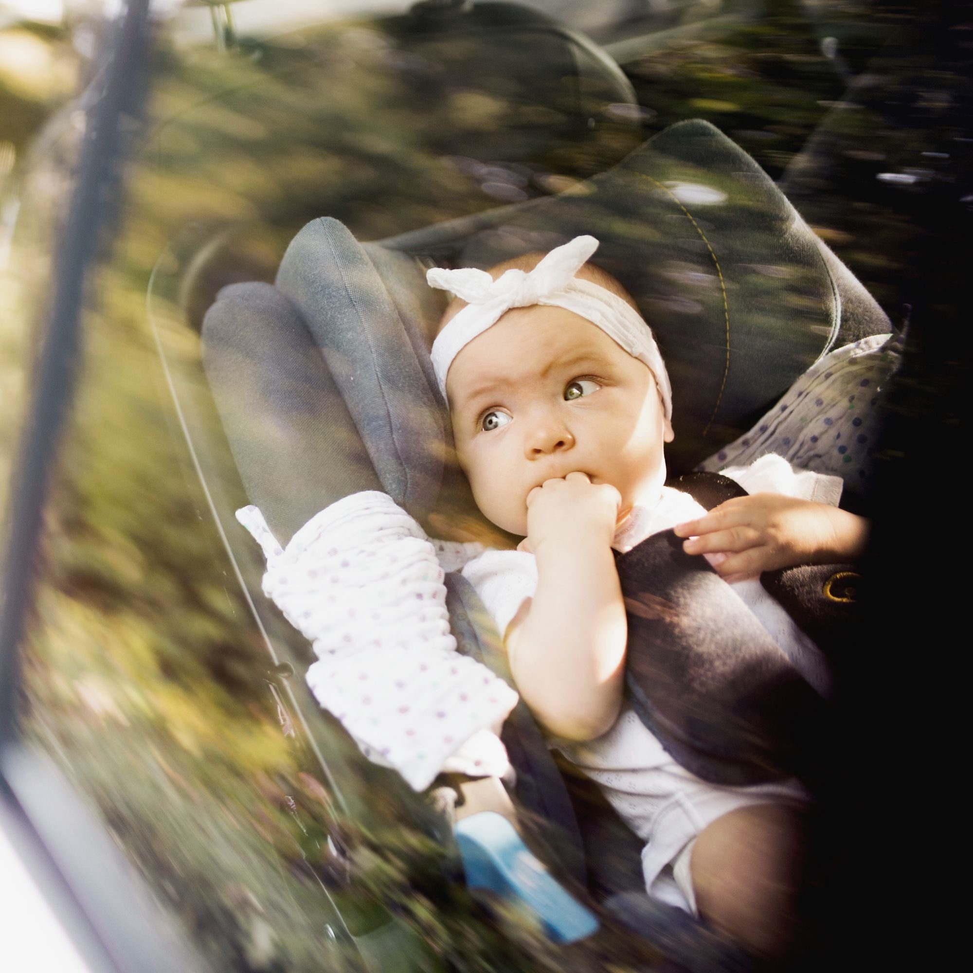 FableKids Autokindersitz NALA Autositz i-Size Kinderautositz mit Isofix 76-150 cm ECE R129/03, ab: 15 Monate, bis: 12 Jahre, ab: 76,00 cm, bis: 150,00 cm, (Grau)