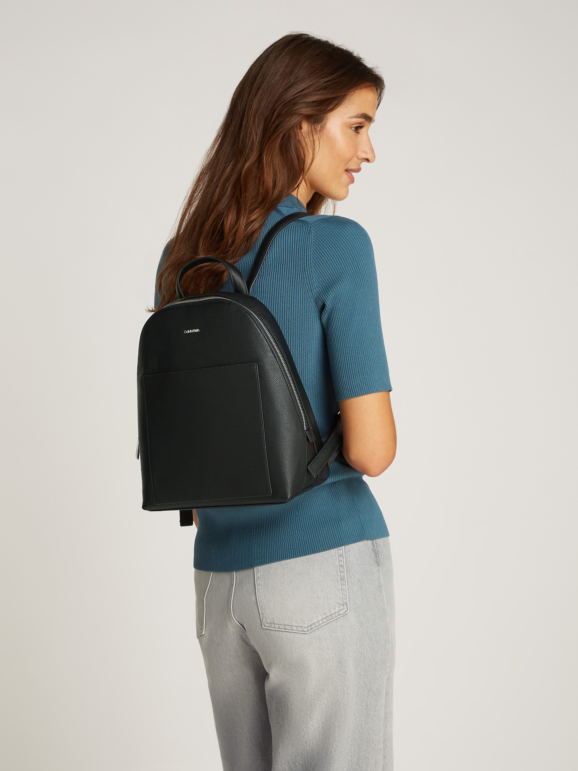 Calvin Klein Cityrucksack CK MUST DOME BACKPACK CAVIAR Freizeitrucksack Damen in klassischem Look
