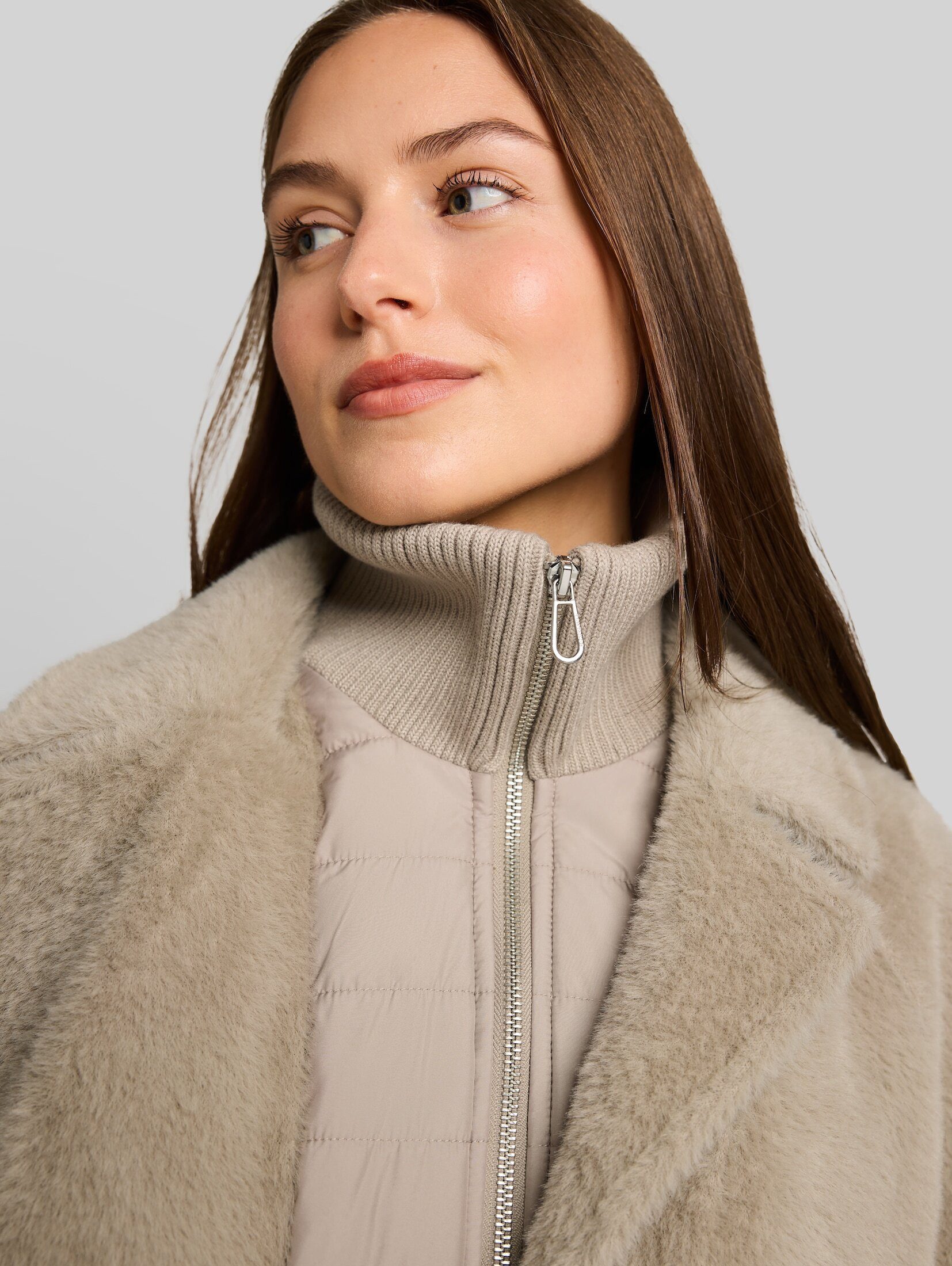 TOM TAILOR Sommerjacke Jacken Cosy Cape Jacke im 2-in-1-Look – Bild 4 von 5