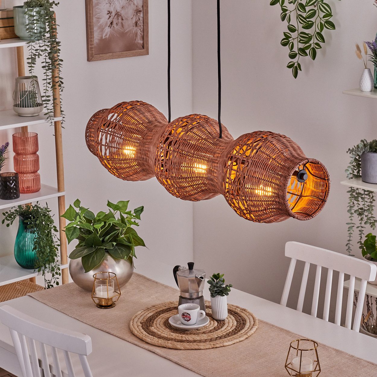 Pendelleuchte Hängelampe aus Metall/Rattan in Schwarz/Naturfarben/Braun