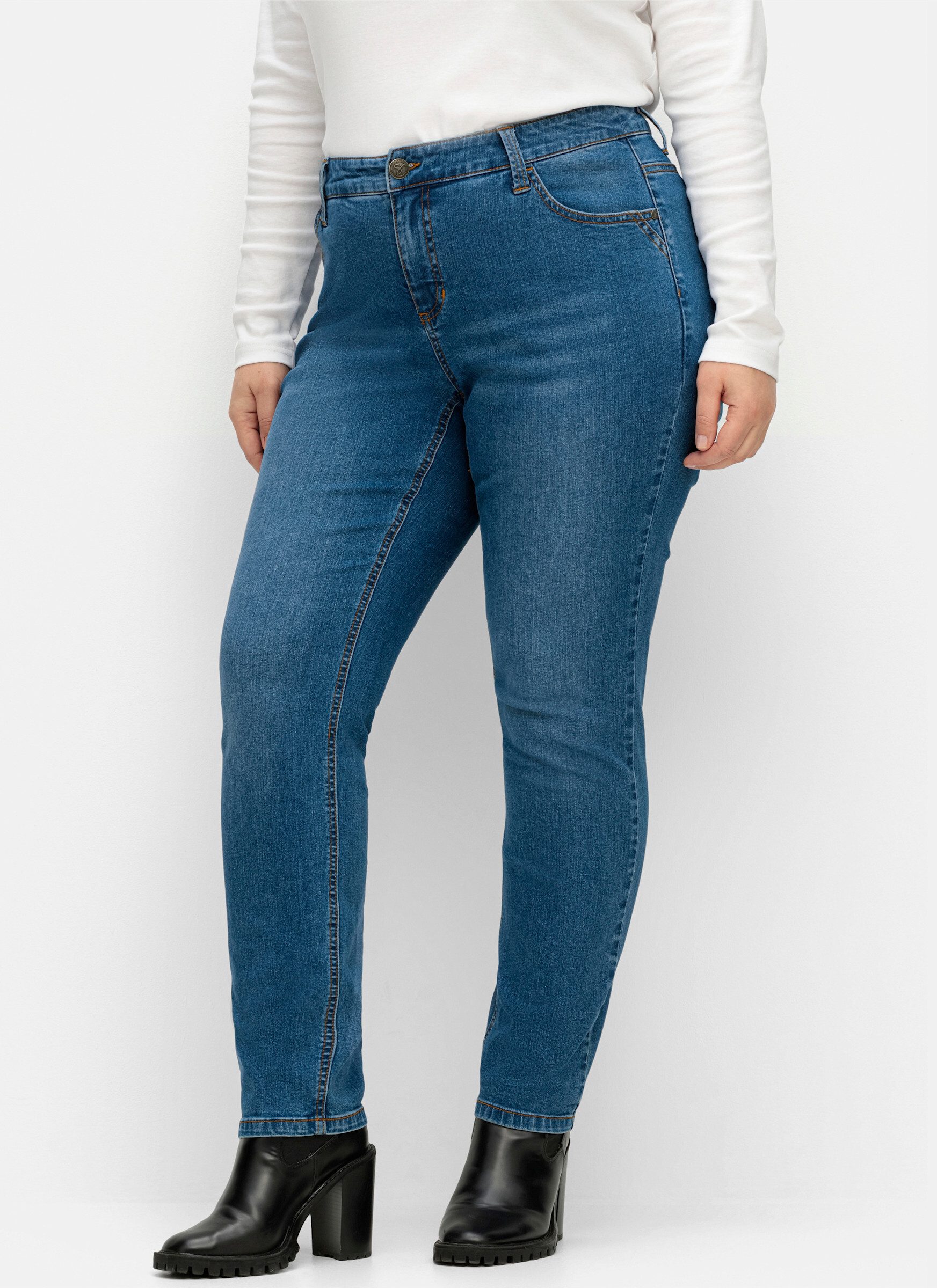 Sheego Bequeme Jeans 5-Pocket-Jeans . im komfortablen Curvy-Schnitt VERENA günstig online kaufen
