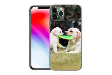 MuchoWow Handyhülle Hund mit seinem Welpen und einem Frisbee, Handyhülle Apple iPhone 11 Pro, Smartphone-Bumper, Print, Handy