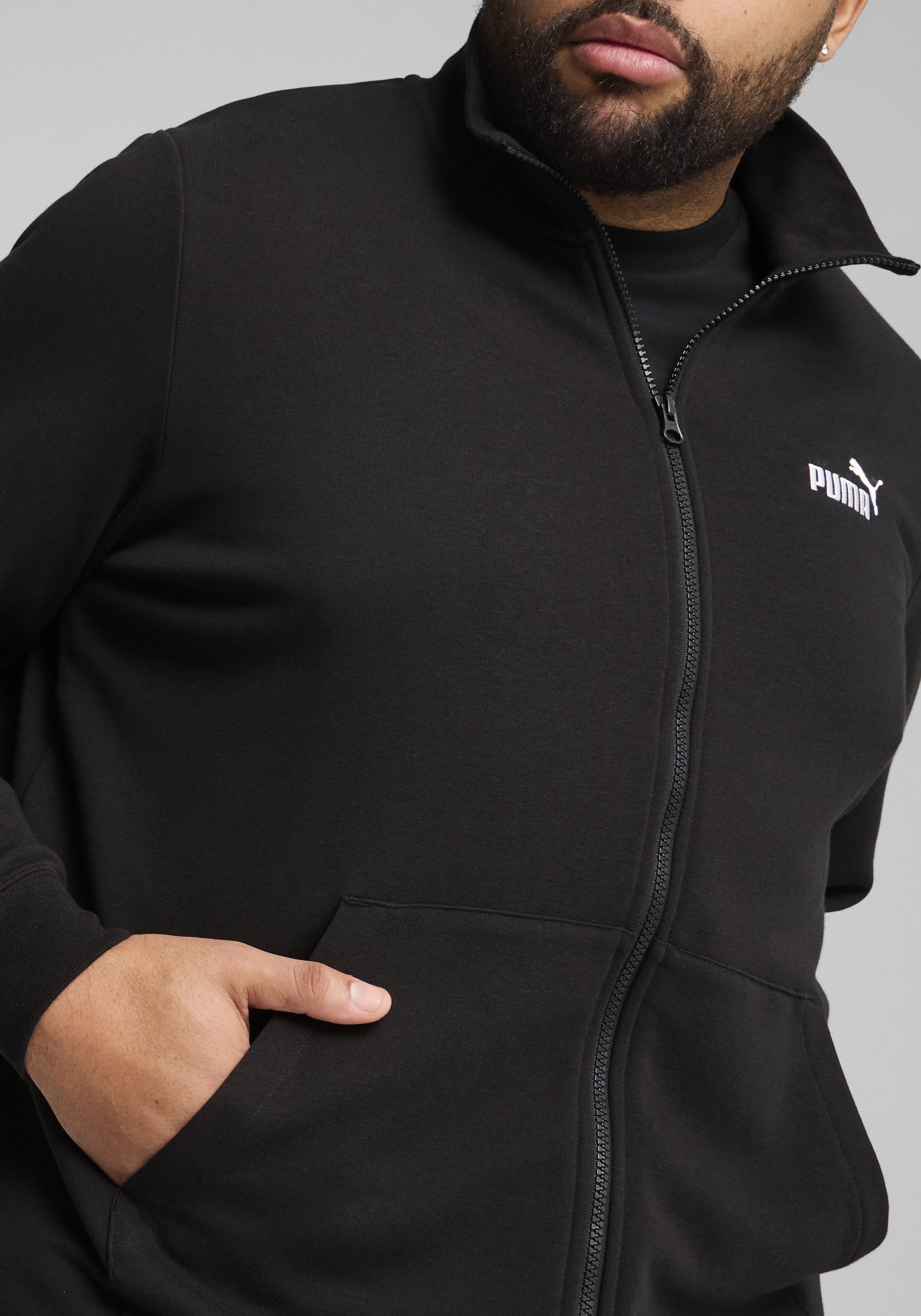 PUMA Trainingsjacke ESS NO 1 LOGO TRACK JACKET TR mit Stehkragen, Regular Fit, mit Kängurutasche, mit Reißverschluss