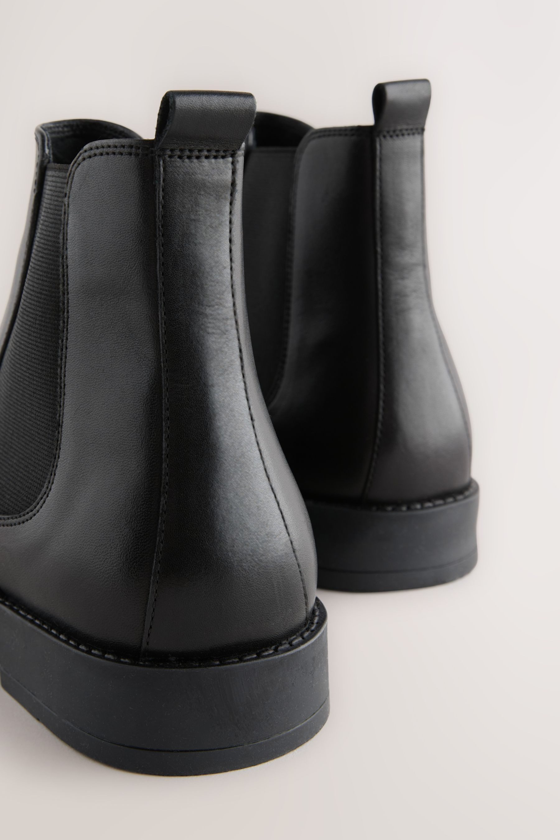 Next Elegante Chelsea-Stiefel aus Leder Stiefel (1-tlg) günstig online kaufen
