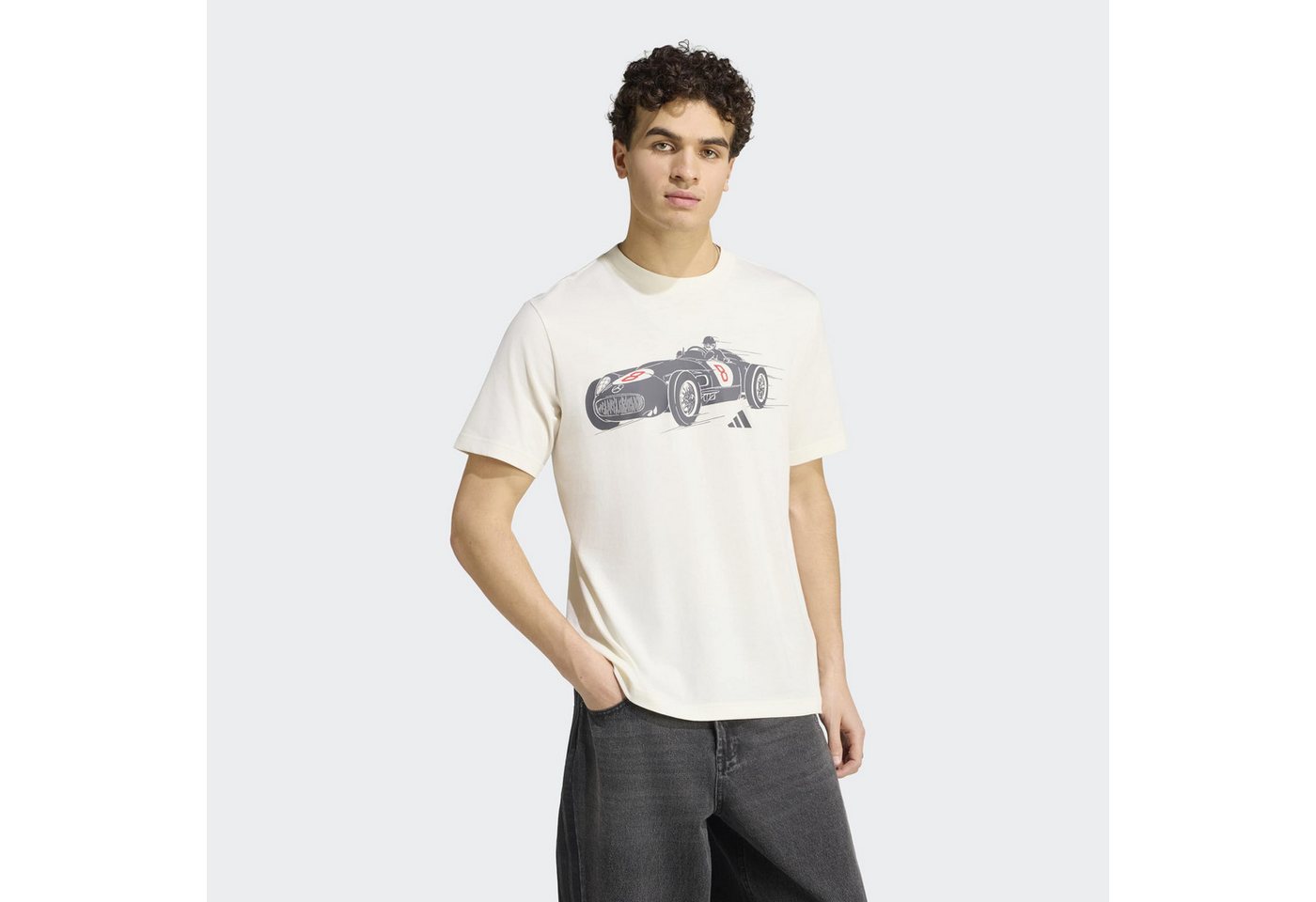 adidas Performance T-Shirt MERCEDES-AMG PETRONAS FORMULA 1 TEAM SILVER ARROWS 1955, GRAFIK für Erwachsene, mit Rundhalsausschnitt, ohne Verschluss, aus Baumwolle