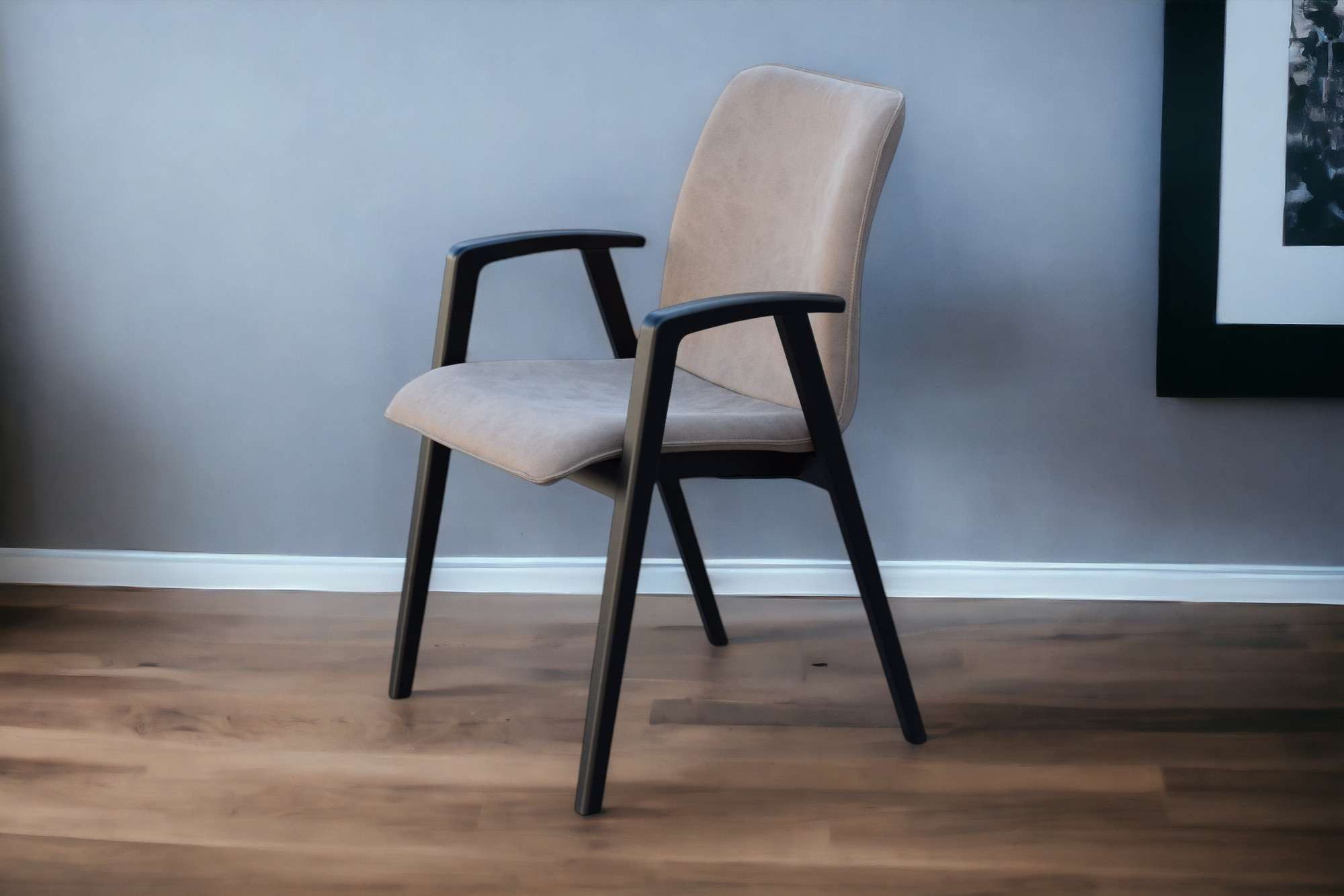 OTTO home Armlehnstuhl Loreen Esszimmerstuhl, Polsterstuhl, Wohnstuhl, Essstuhl mit Armlehnen (Set, 2 St), Massivholzgestell und Armlehnen, stilvoll, bequem, Designstuhl