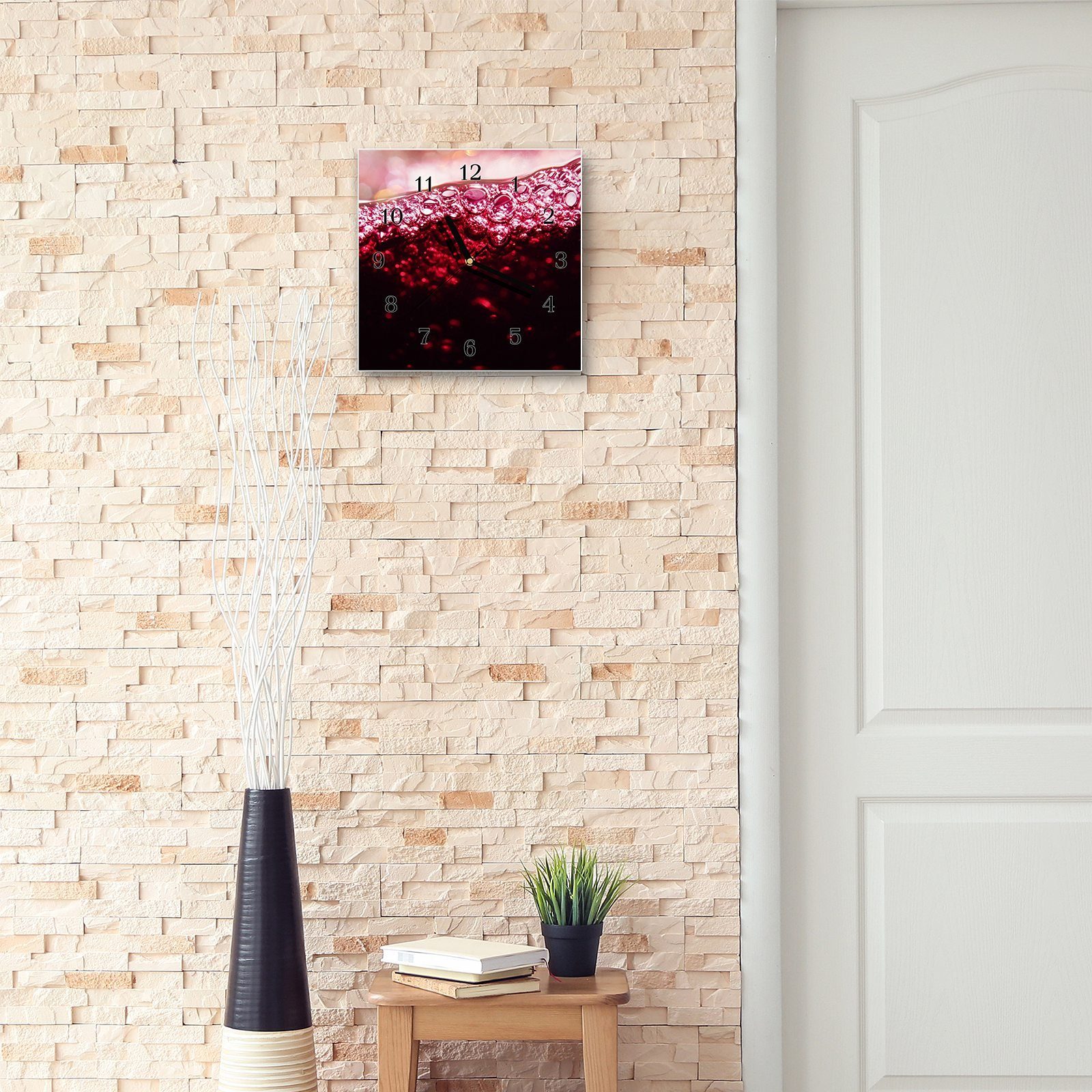 Primedeco Glasuhr 30 Wandkunst auf 30 cm x Wanduhr Hintergrund Wanduhr Größe mit Rotwein Motiv