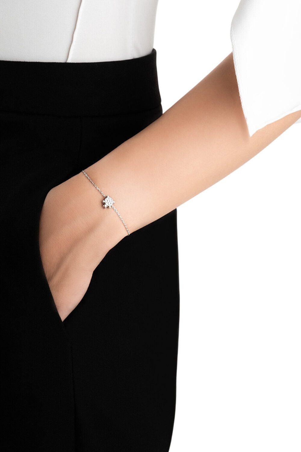 So CHIC... Armbandage Kleine Schildkröte 18K Weißgold Armband
