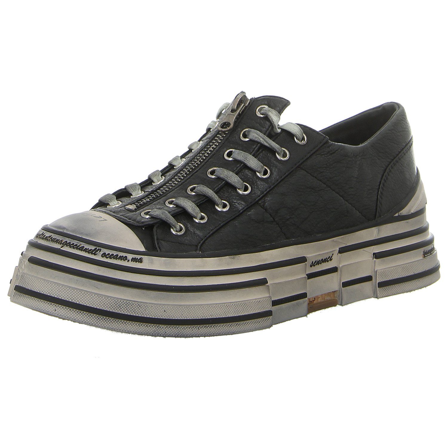 Rebecca White Sneaker