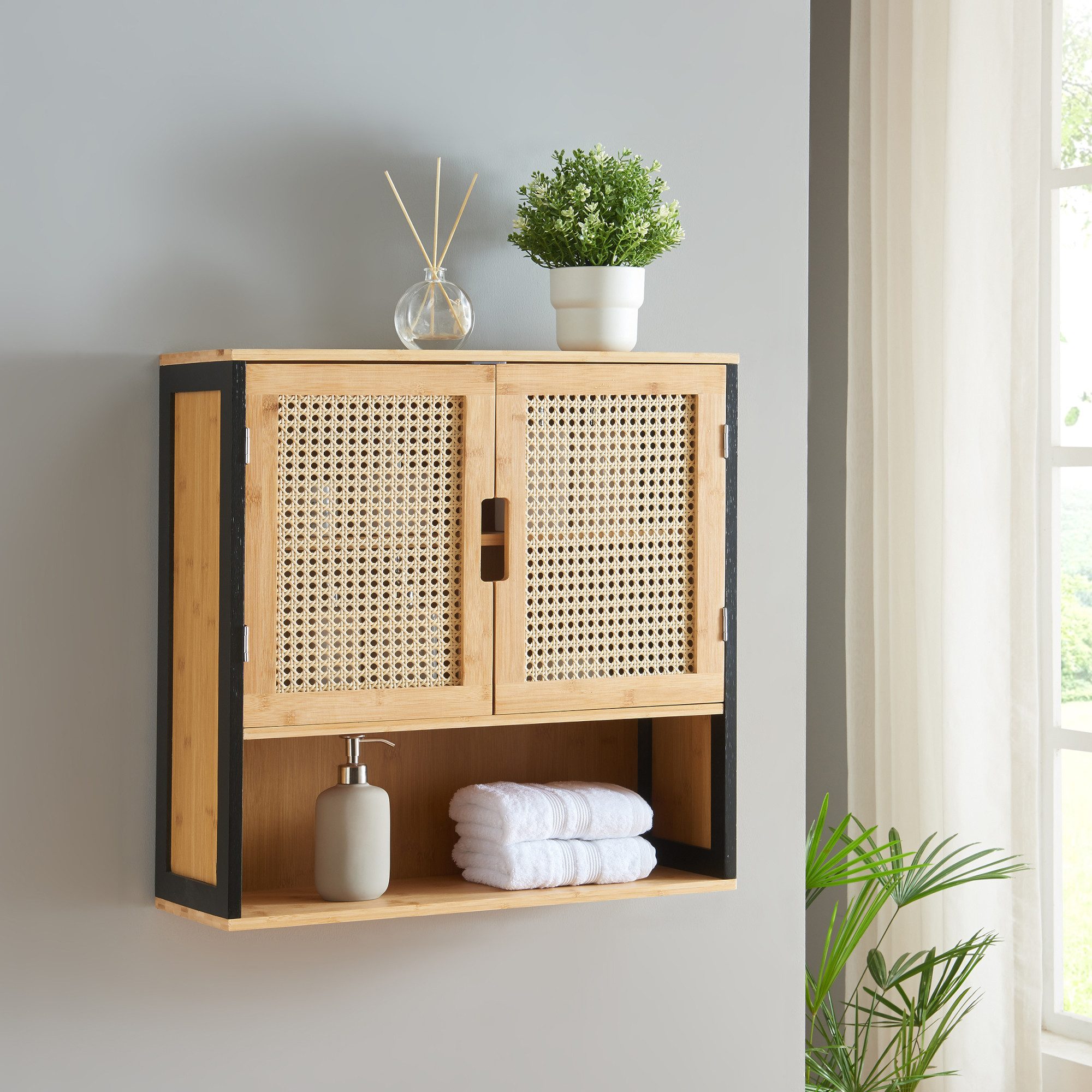 en.casa Hängeschrank »Tervola« mit 2 Türen 60x60x20 cm Schwarz / Bambus – Bild 2 von 5