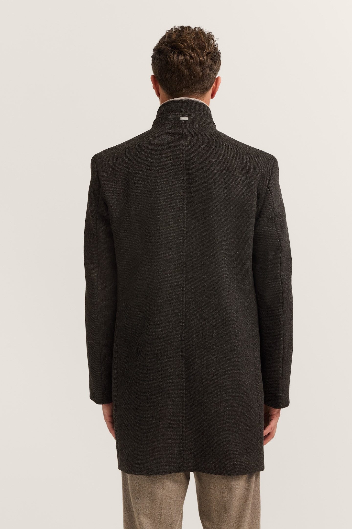 bugatti Kurzmantel Flexcity Stretch Modern Fit aus einem Wollmix – Bild 2 von 5