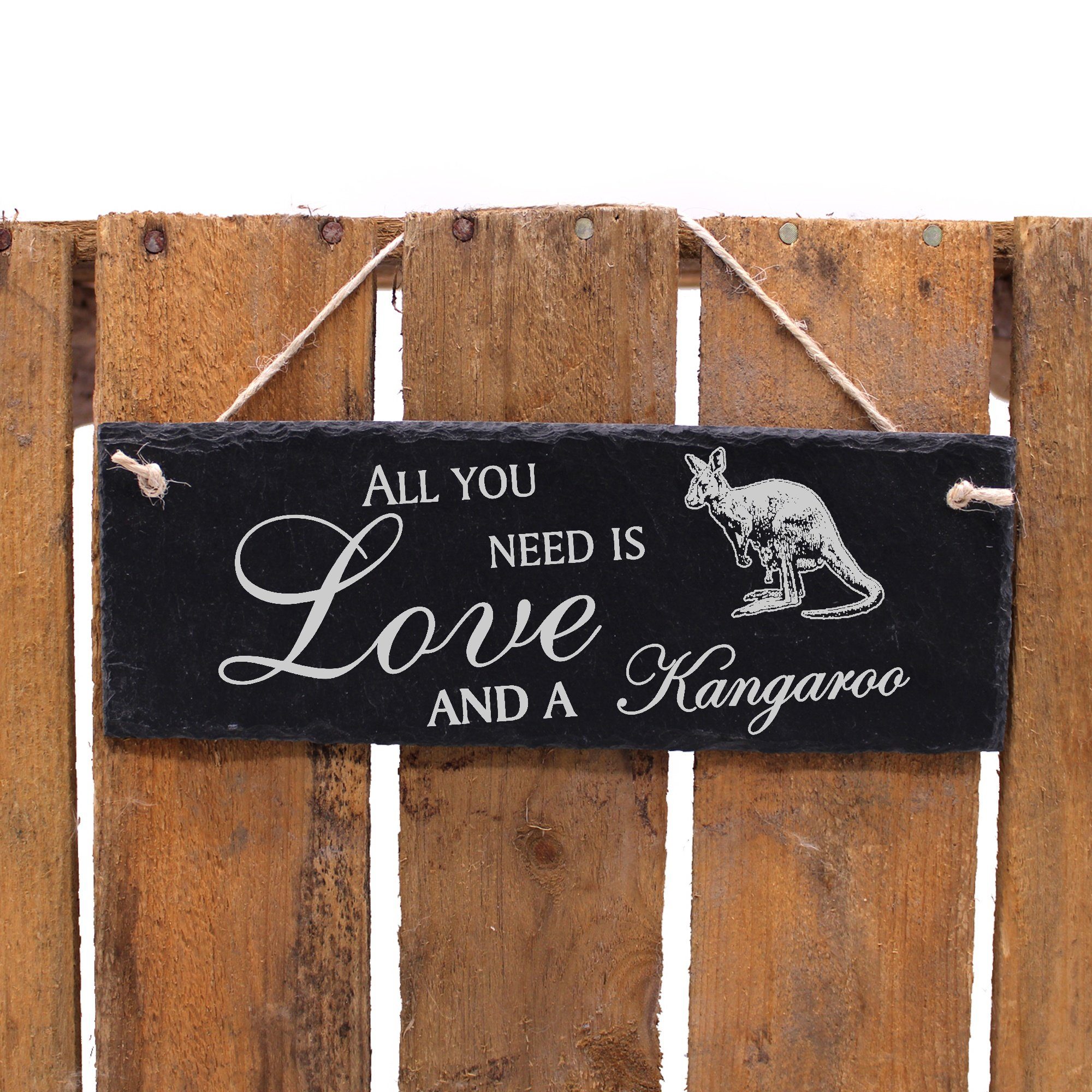 Love All a need Hängedekoration Känguru is 22x8cm and Dekolando Kangaroo you