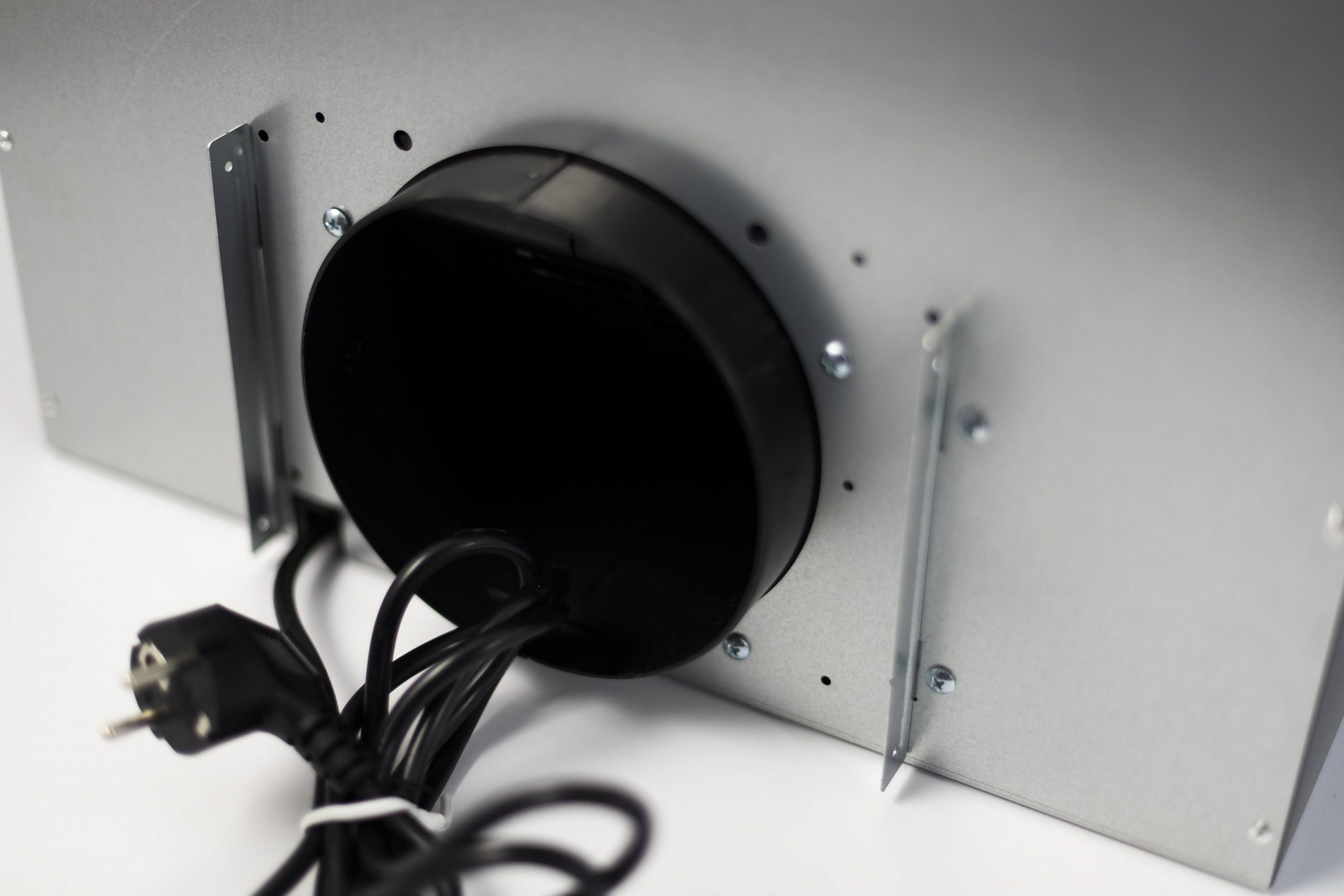 Kaiser Küchengeräte Kopffreihaube AT 6410 F ECO/Dunstabzugshaube 60 cm Wandhaube Schwarz 1250m³/h AT 6410 F ECO/Dunstabzugshaube 60 cm Wandhaube Schwarz 1250m³/h, Dunstabzugshaube 60 cm, Wandhaube, Schwarz Glas, 1250 m³/h