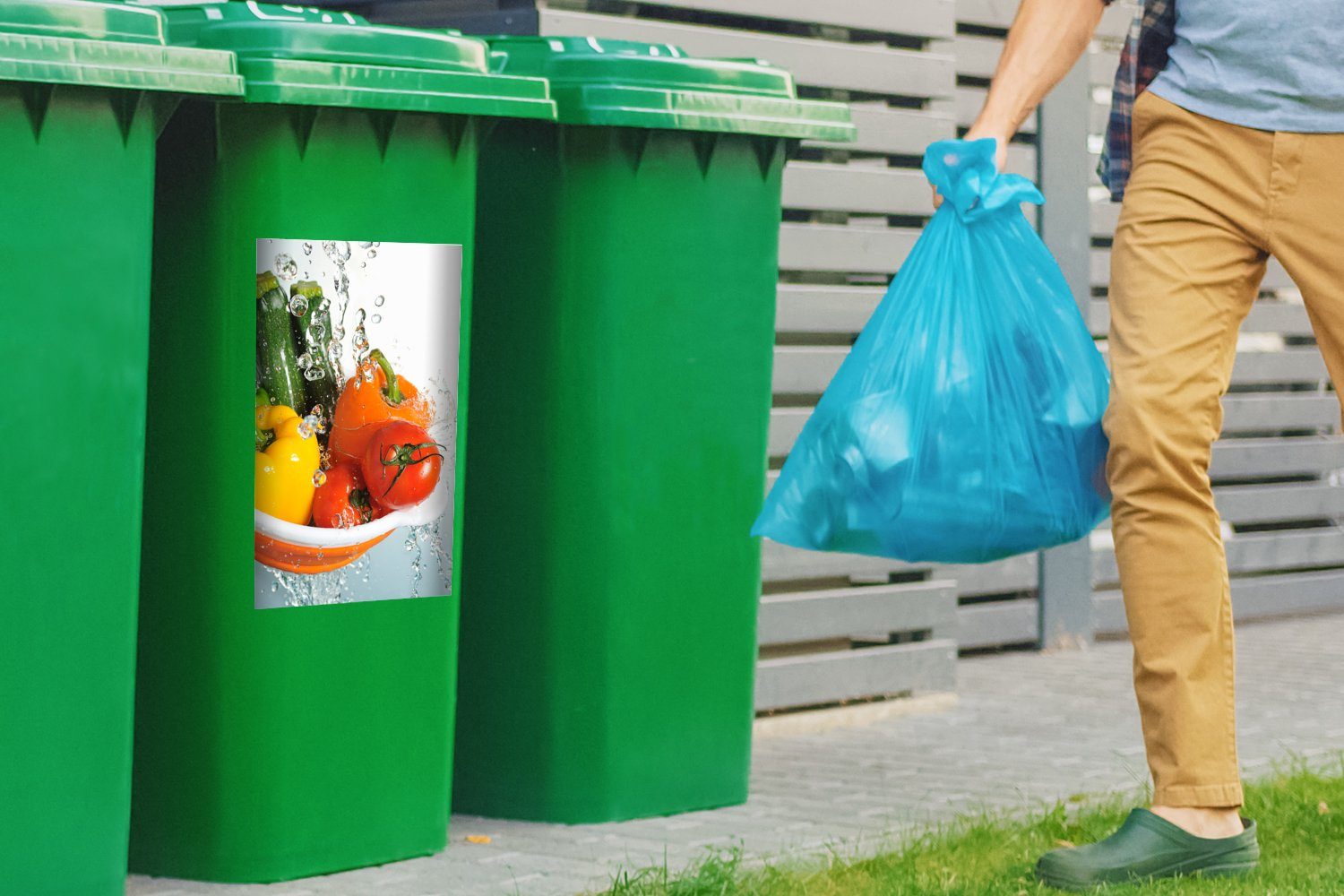 Gemüse Abfalbehälter MuchoWow Sticker, Sieb Container, Mülleimer-aufkleber, Mülltonne, Wandsticker St), - (1 - Wasser
