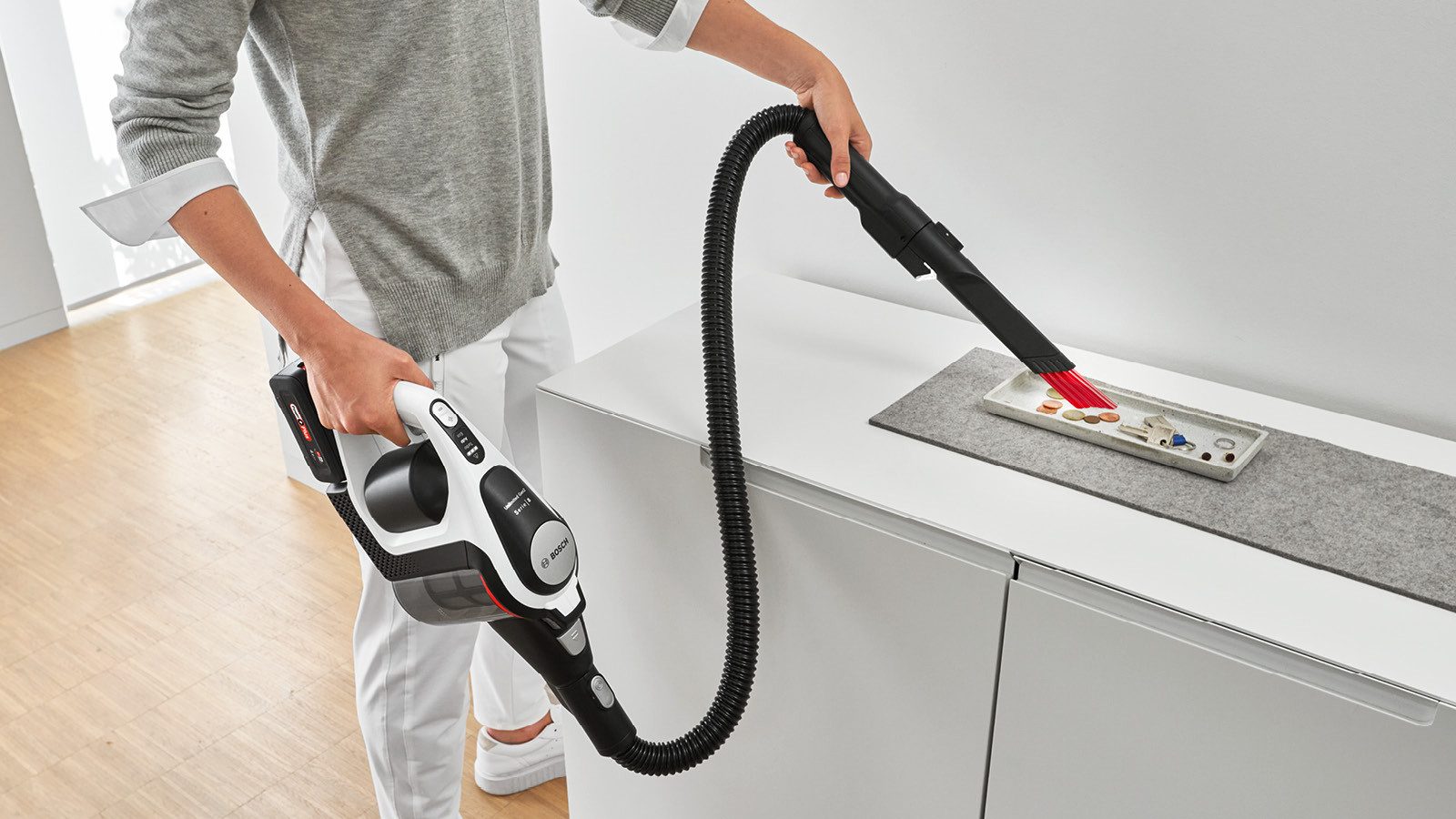 BOSCH Ritzendüse BHZUKYDN, Zubehör für Bosch Akkustaubsauger Unlimited Serie 6, 7, 8, Tastatur-& Schubladendüse passend zu Bosch Akkustaubs. Unl. S 6, 7, 8