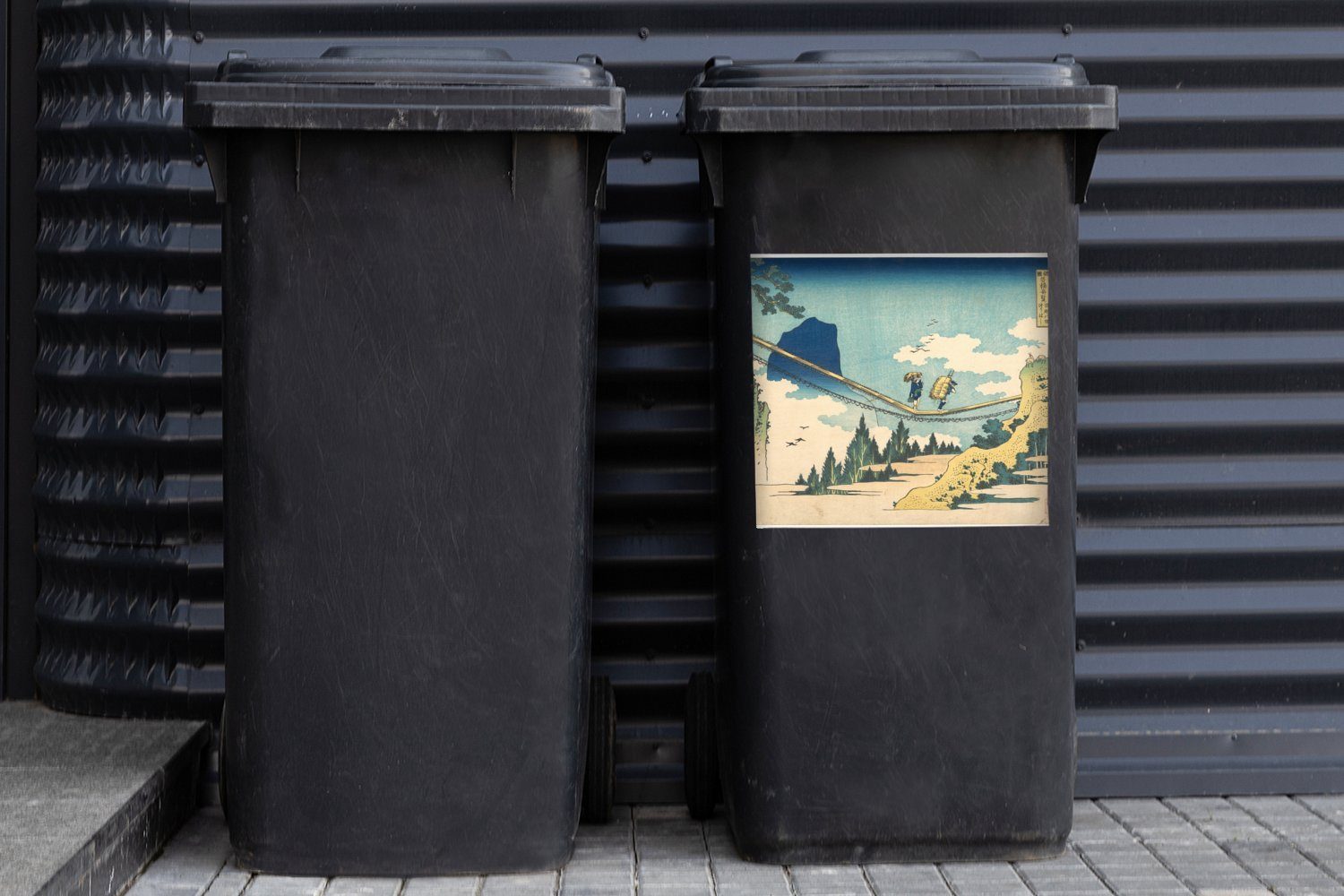 MuchoWow Wandsticker Hängebrücke zwischen Sticker, Hida Gemälde St), Container, und - Mülleimer-aufkleber, Etchu Grenze an der von Abfalbehälter Mülltonne, (1