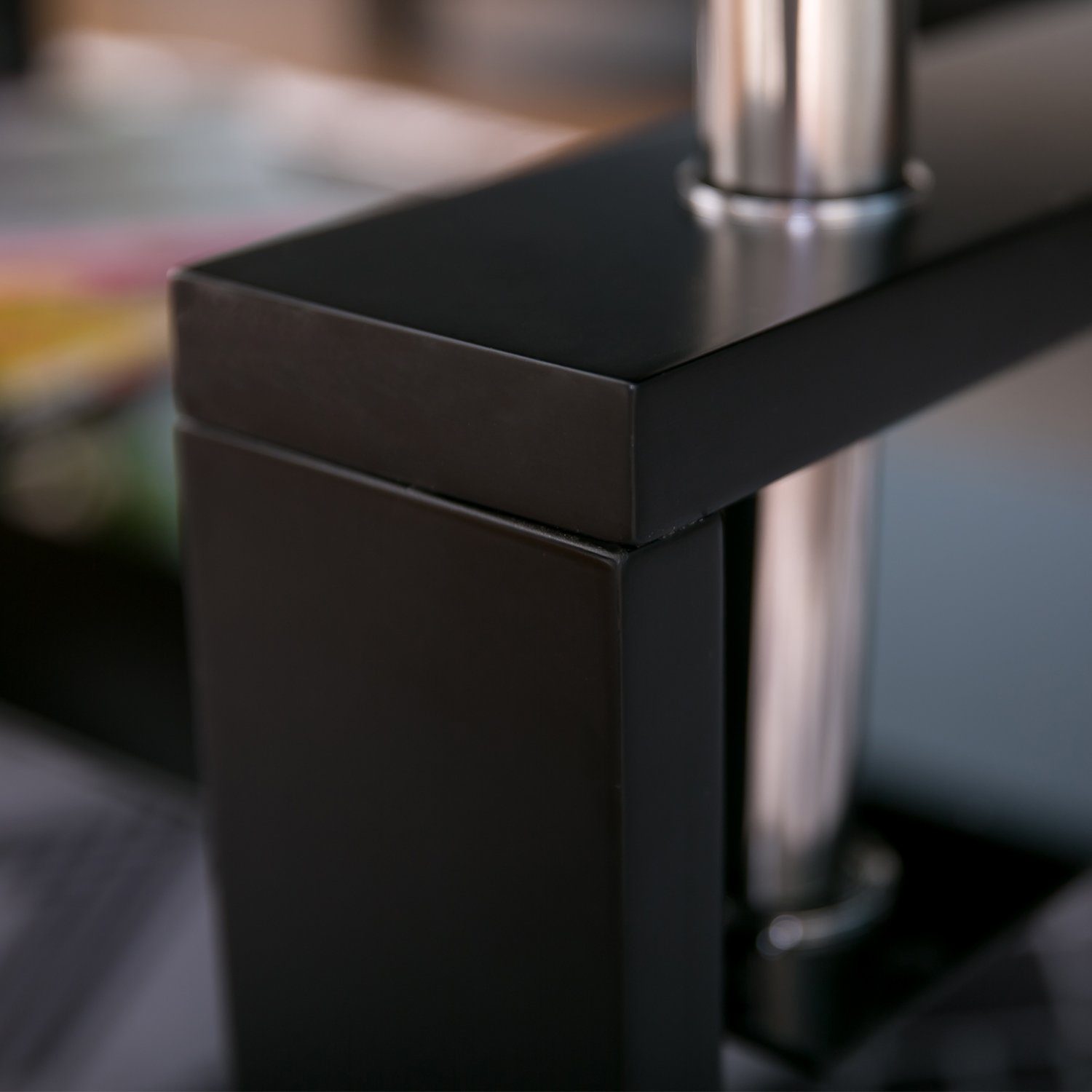 Couchtisch (Couchtisch aus gehärtetem Glas), Schwarz Glastisch Teetisch mit unterem Regal und Holzbeinen