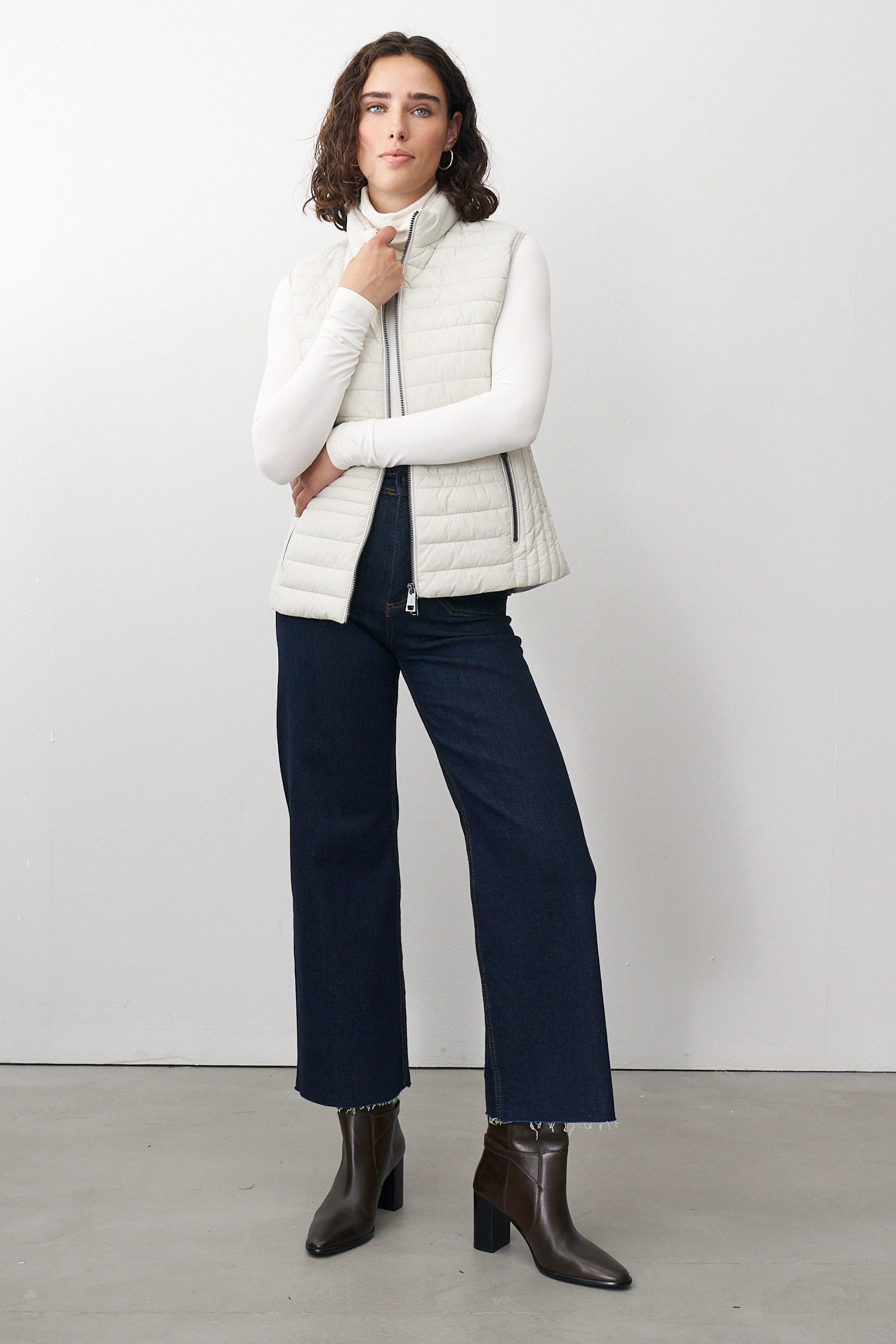 Barbara Lebek Steppweste moderne Steppweste oder Gilet für Damen in Beige