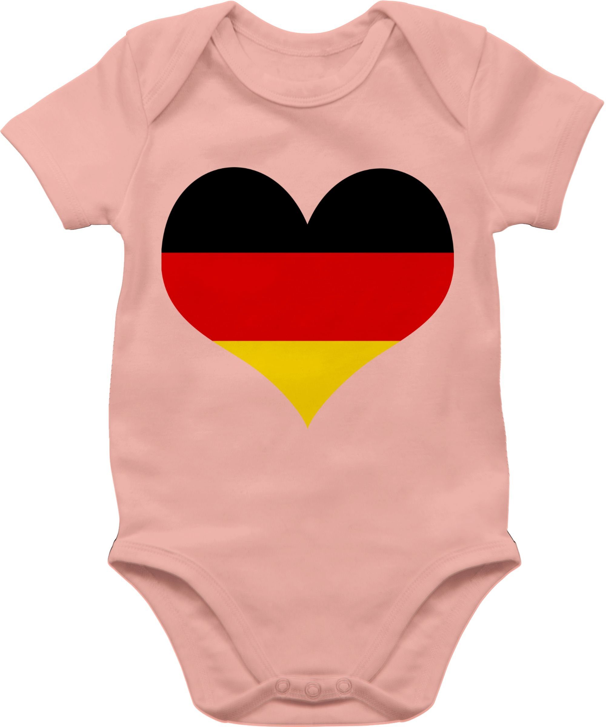 Shirtracer Shirtbody Deutschland klassisch 2 Babyrosa 2024 Baby EM Herz Fussball