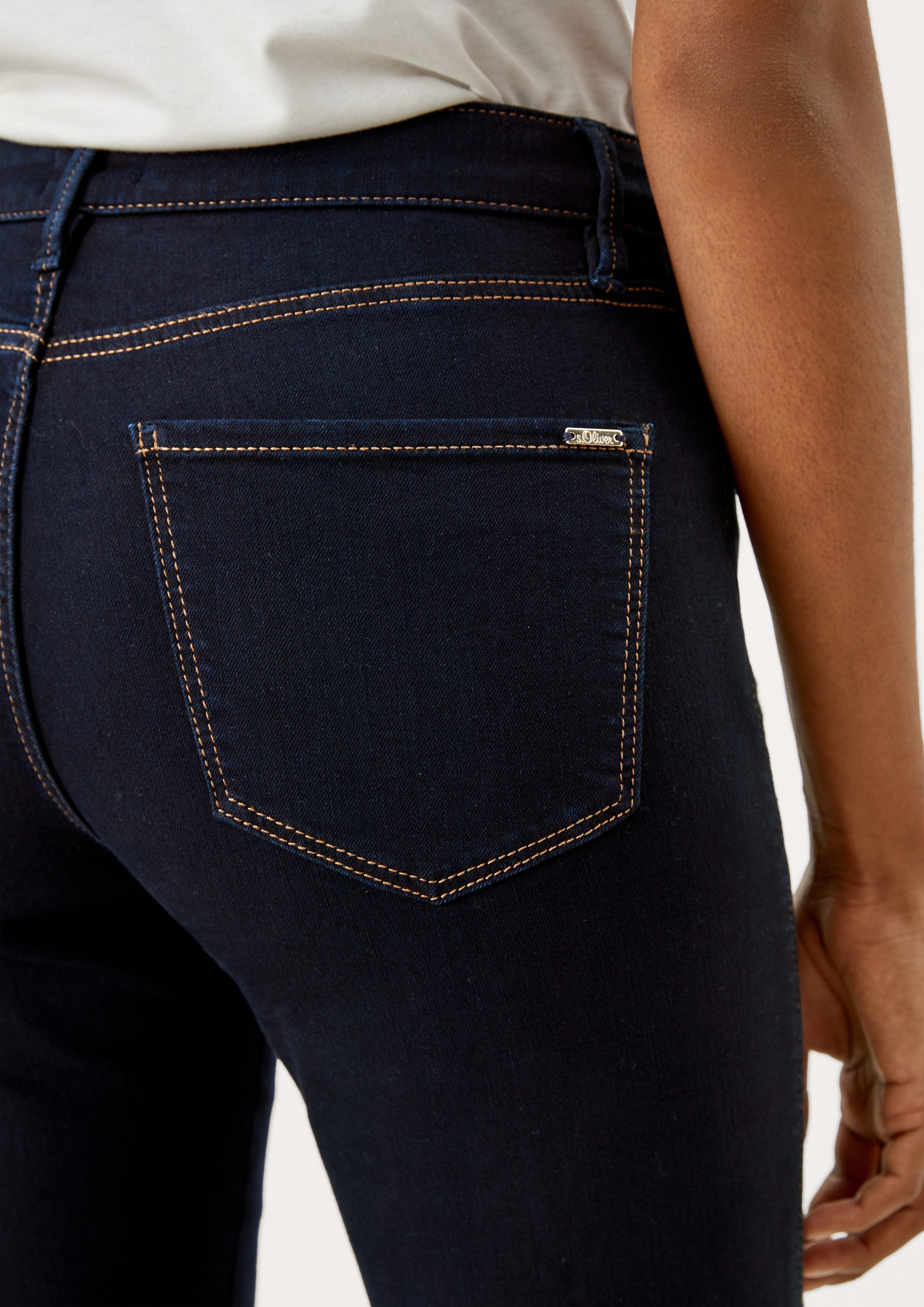 s.Oliver Slim-fit-Jeans Hose SIENNA Jeans Sienna / Slim Fit / Mid Rise / Slim Leg