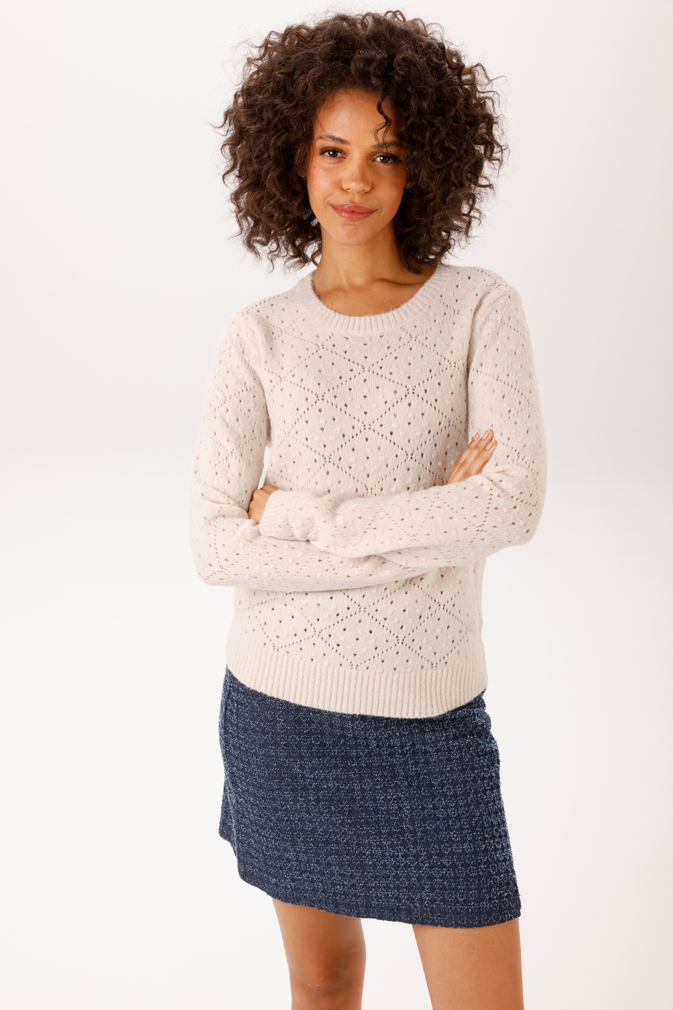 Aniston CASUAL Strickpullover im Ajour-Muster und kleinen, eingestrickten Quadraten- NEUE KOLLEKTION. € 29,99, (€ 29,99 pro 1 Stk).