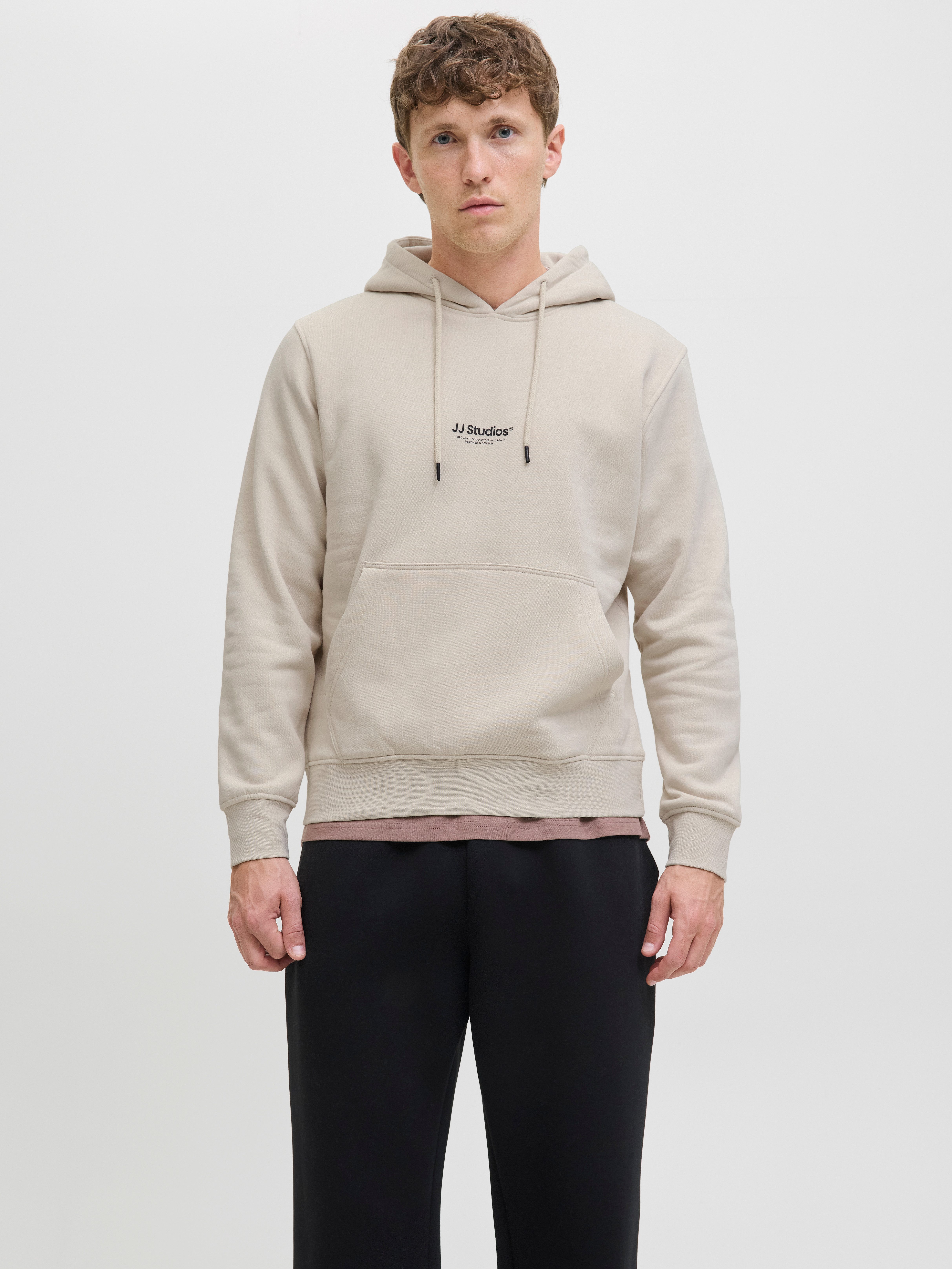 Jack & Jones Kapuzensweatshirt JJESOHO SWEAT HOOD NOOS mit stylischem Print