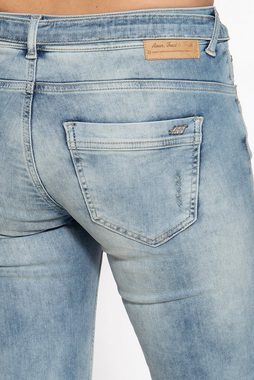 ATT Jeans Caprijeans Lindsey mit zusätzlichem Jeansgürtel