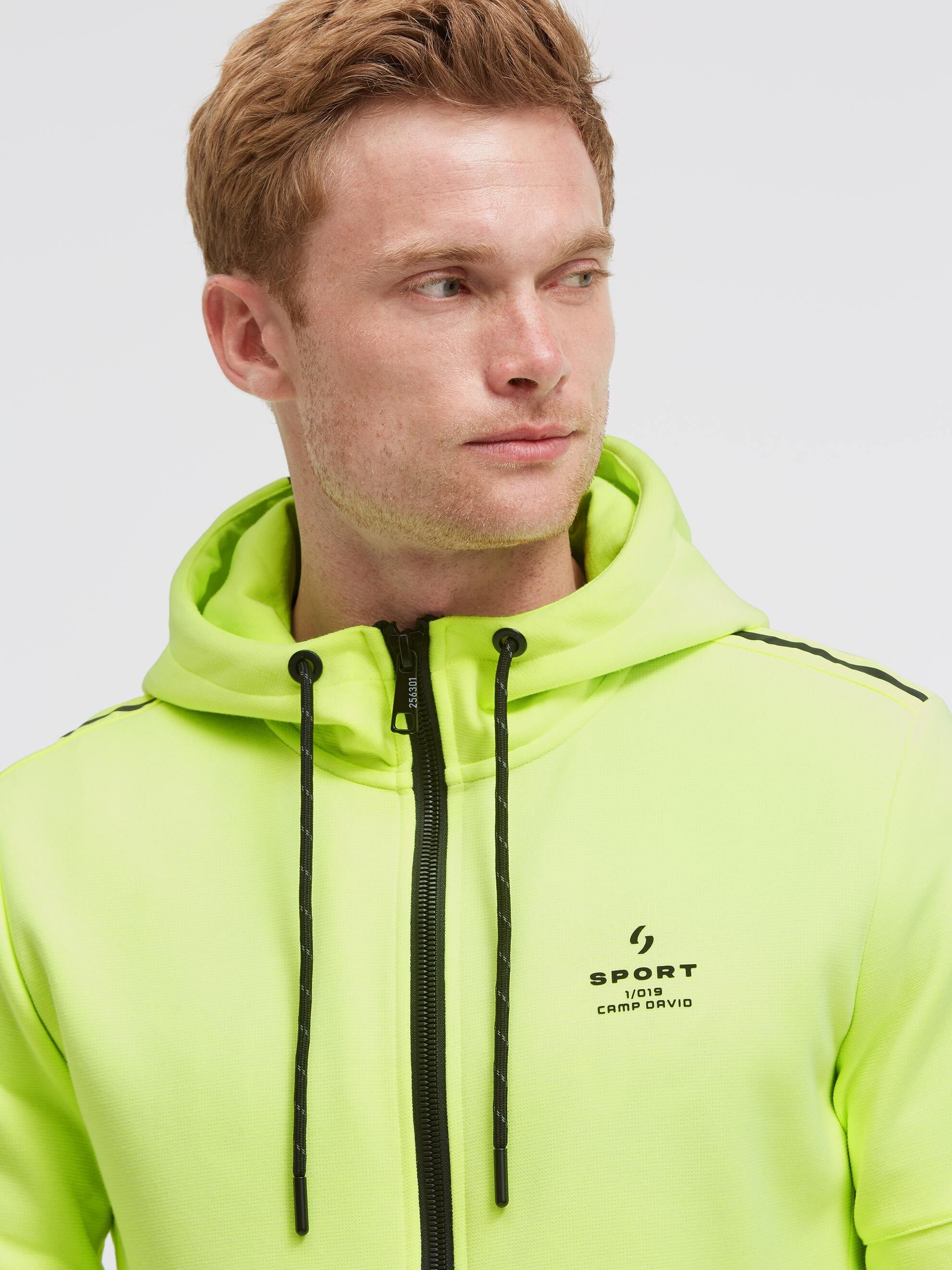 CAMP DAVID Kapuzensweatjacke mit Reißverschlusstaschen – Bild 5 von 5