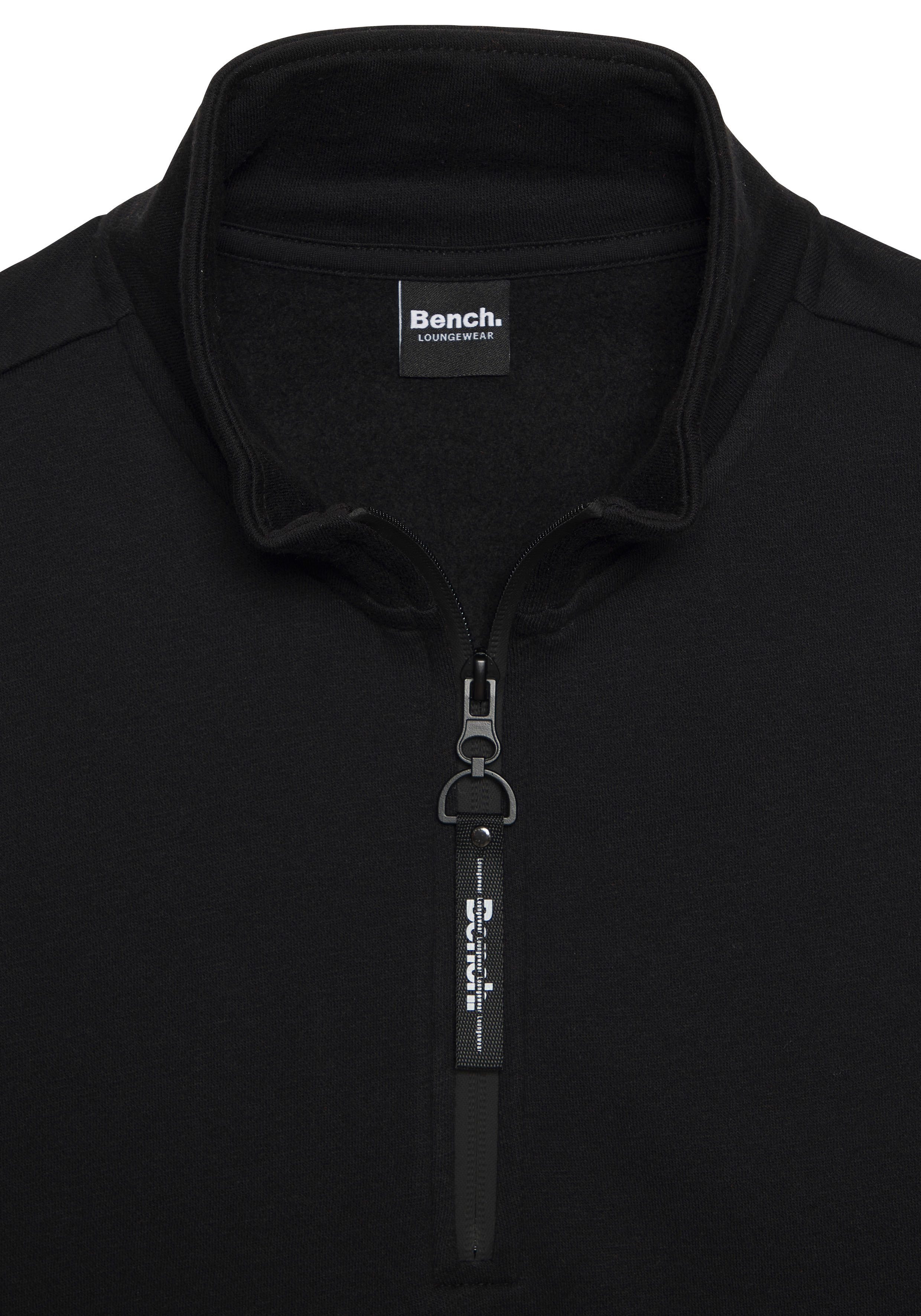 Bench. Loungewear Sweatshirt mit Reißverschluss am Stehkragen, Loungewear