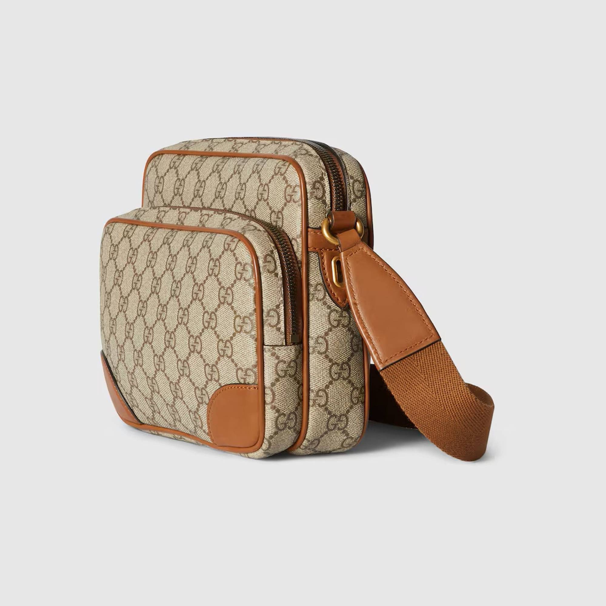 GUCCI Schultertasche GG Emblem Medium Crossbody Bag