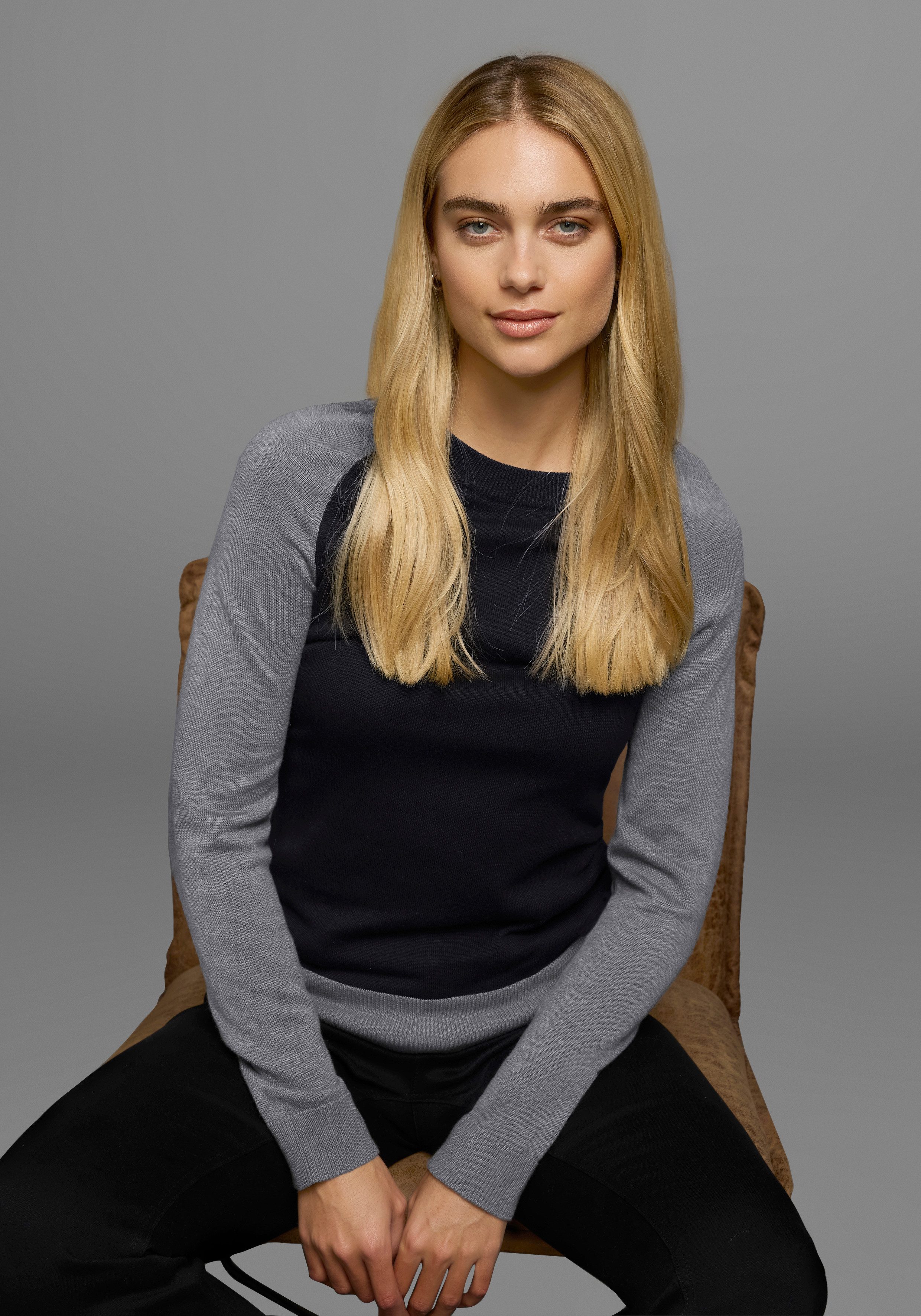 AJC Strickpullover mit konstrastfarbenen Ärmeln und günstig online kaufen