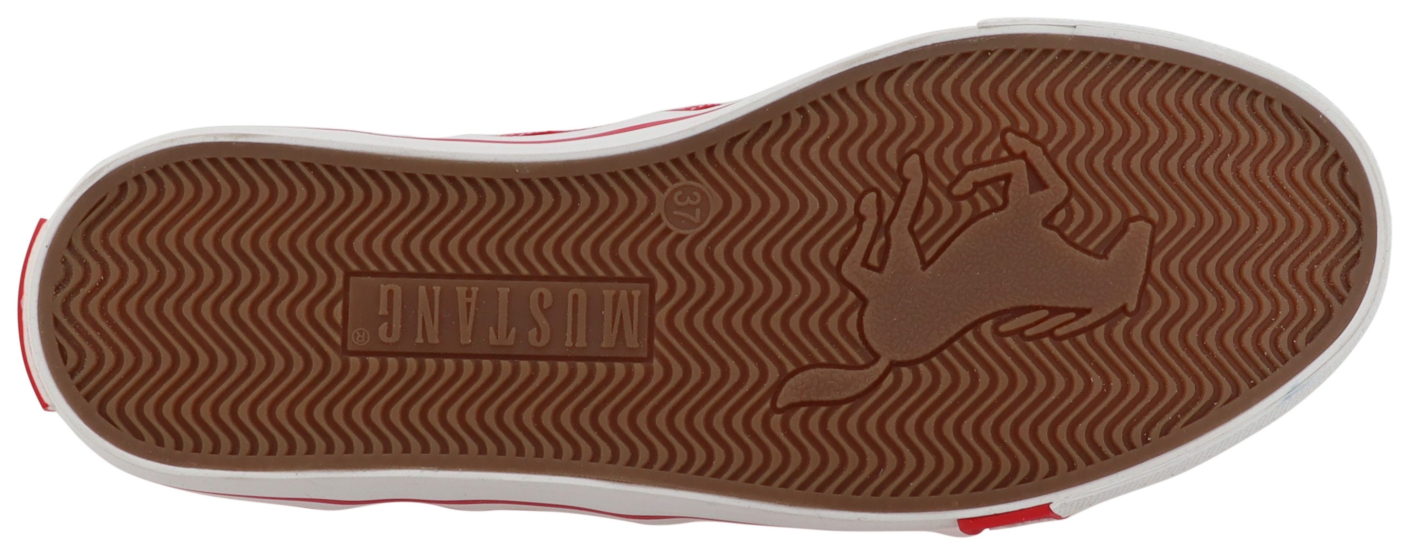 Mustang Shoes Winona Sneaker Freizeitschuh, Halbschuh, Schnürschuh mit seitlichem Logoschriftzug