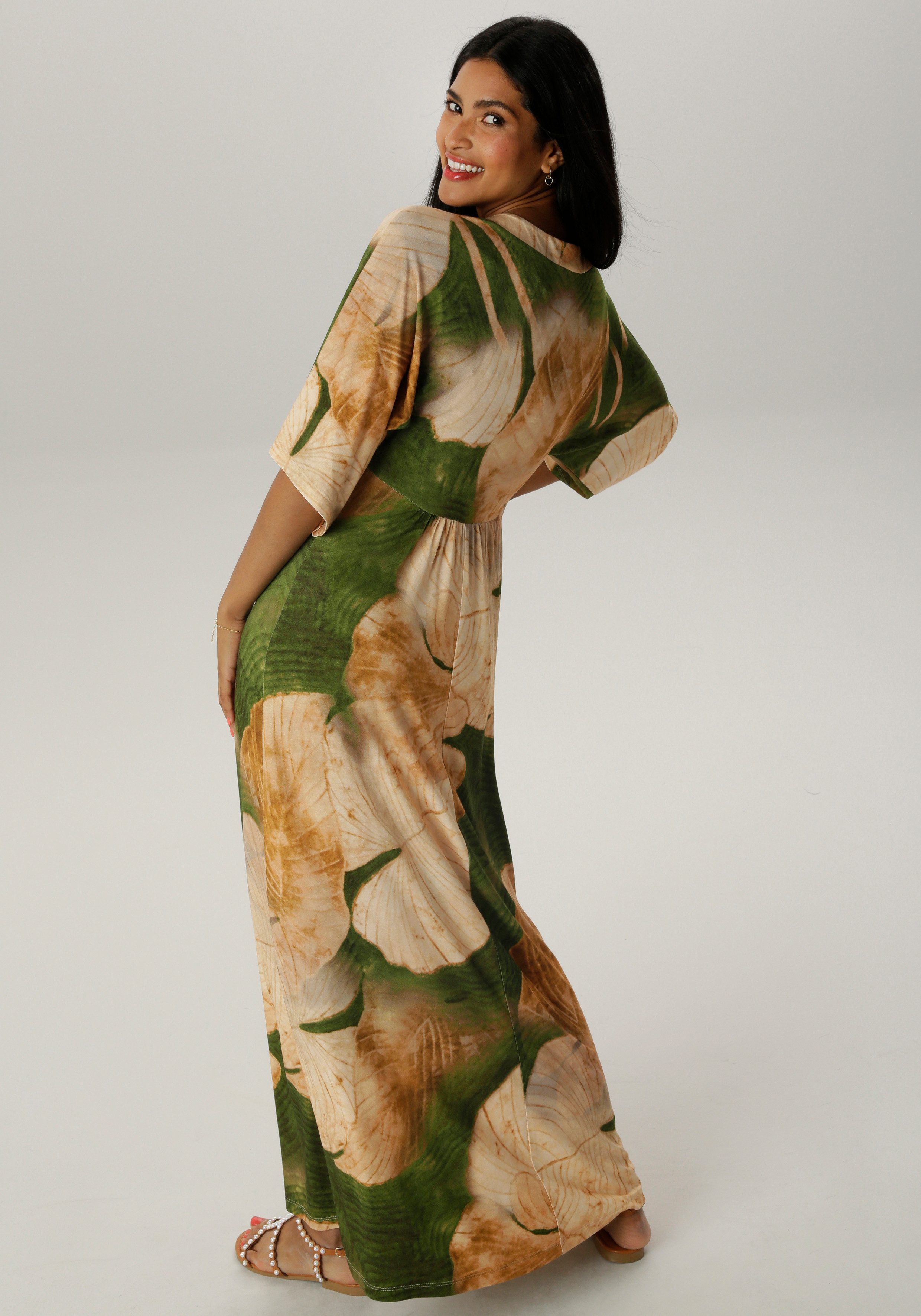 Aniston SELECTED Maxikleid mit weiten, 3/4-langen Ärmeln