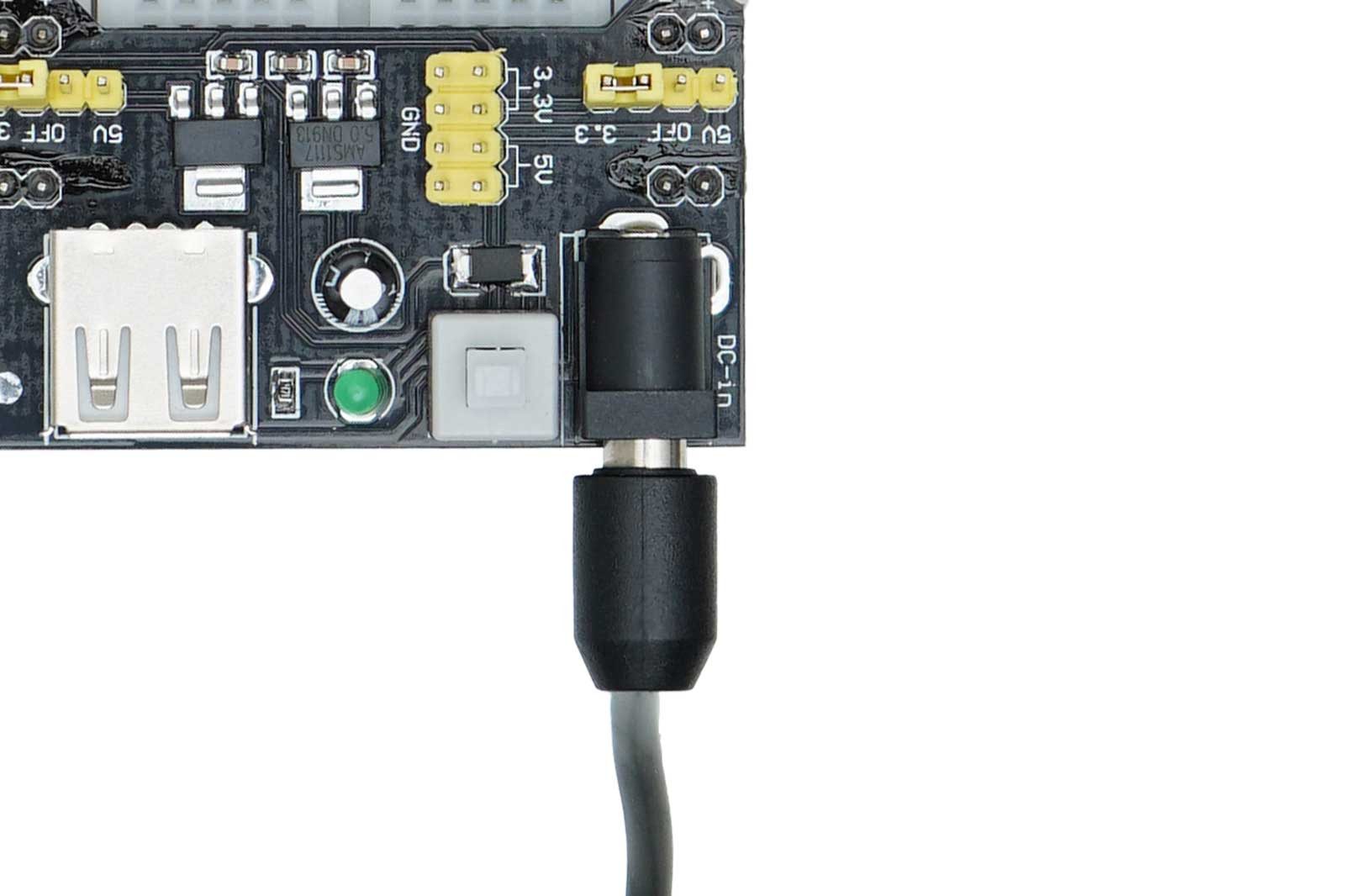 caseroxx Reiselader / Netzteil für Arduino UNO / Giga Smartphone-Ladegerät (1.5 mA, Einzelartikel, 1-tlg., Ladegerät, Ladegeärt für Arduino)
