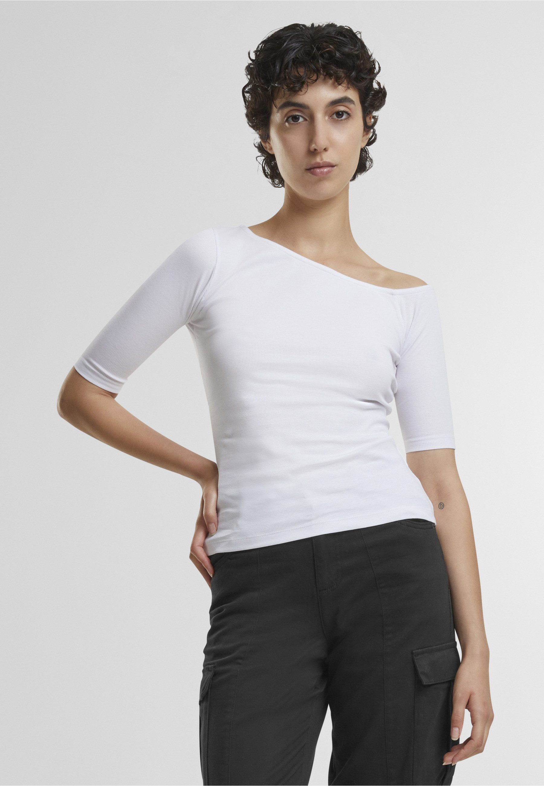 URBAN CLASSICS T-Shirt Urban Classics Ladies Organic Asymmetric Rib Tee (1-tlg)
