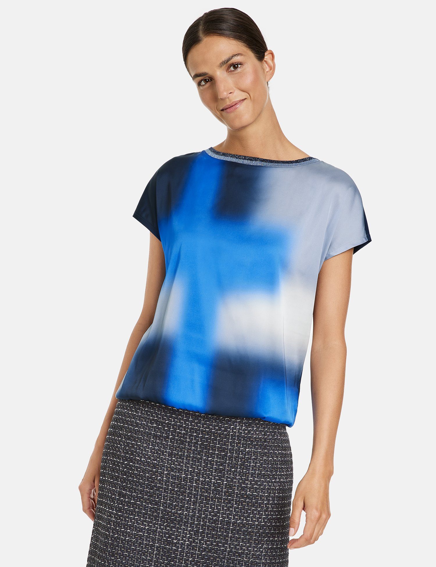 GERRY WEBER Kurzarmshirt Blusenshirt mit Strickblende und elastischem Bund