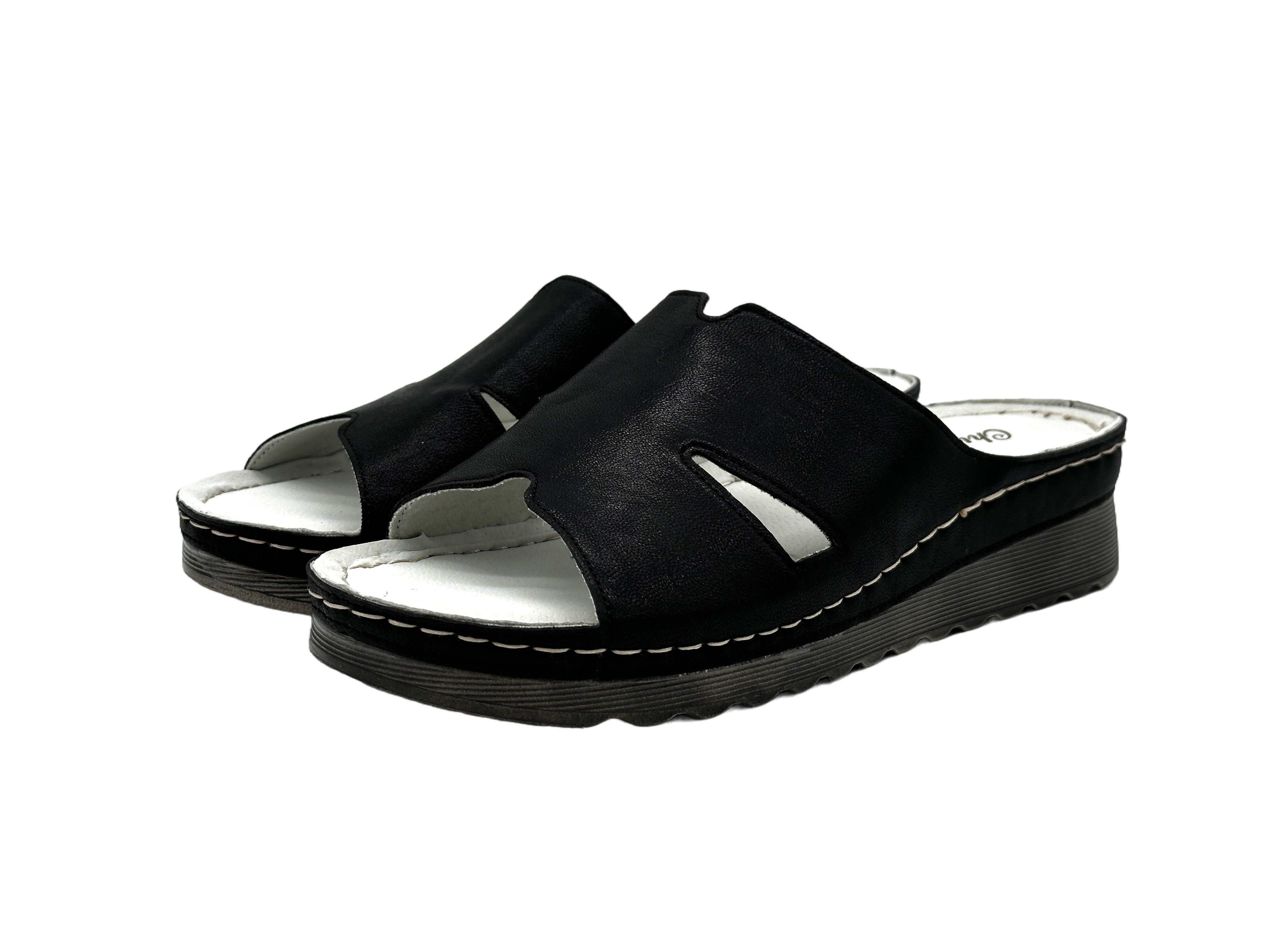 Nowaland Moderne Damen-Pantoletten mit Komfort-Sohle und Cut-Out-Design Pantolette leichte Plateausohle, komfortable Passform