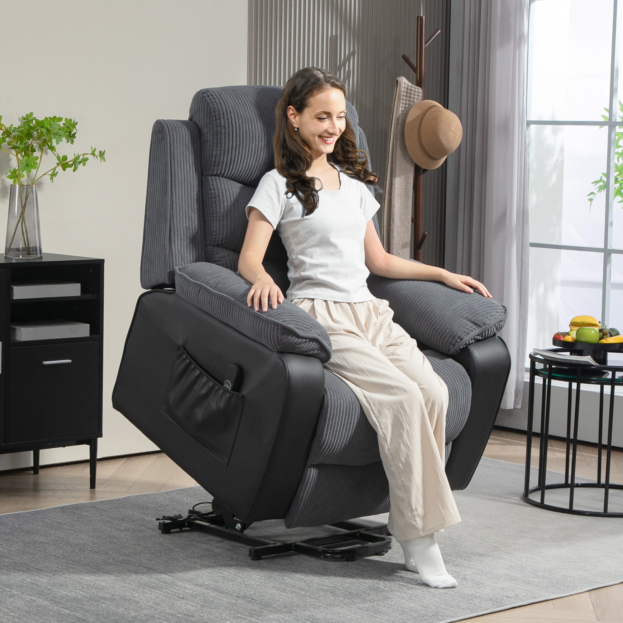 HOMCOM Relaxsessel Fernsehsessel mit Aufstehhilfe elektrisch mit Liegefunktion USB (Kord, 1-St., TV-Sessel), mit Fußstütze, Seitentasche und Fernbedienung, Dunkelgrau