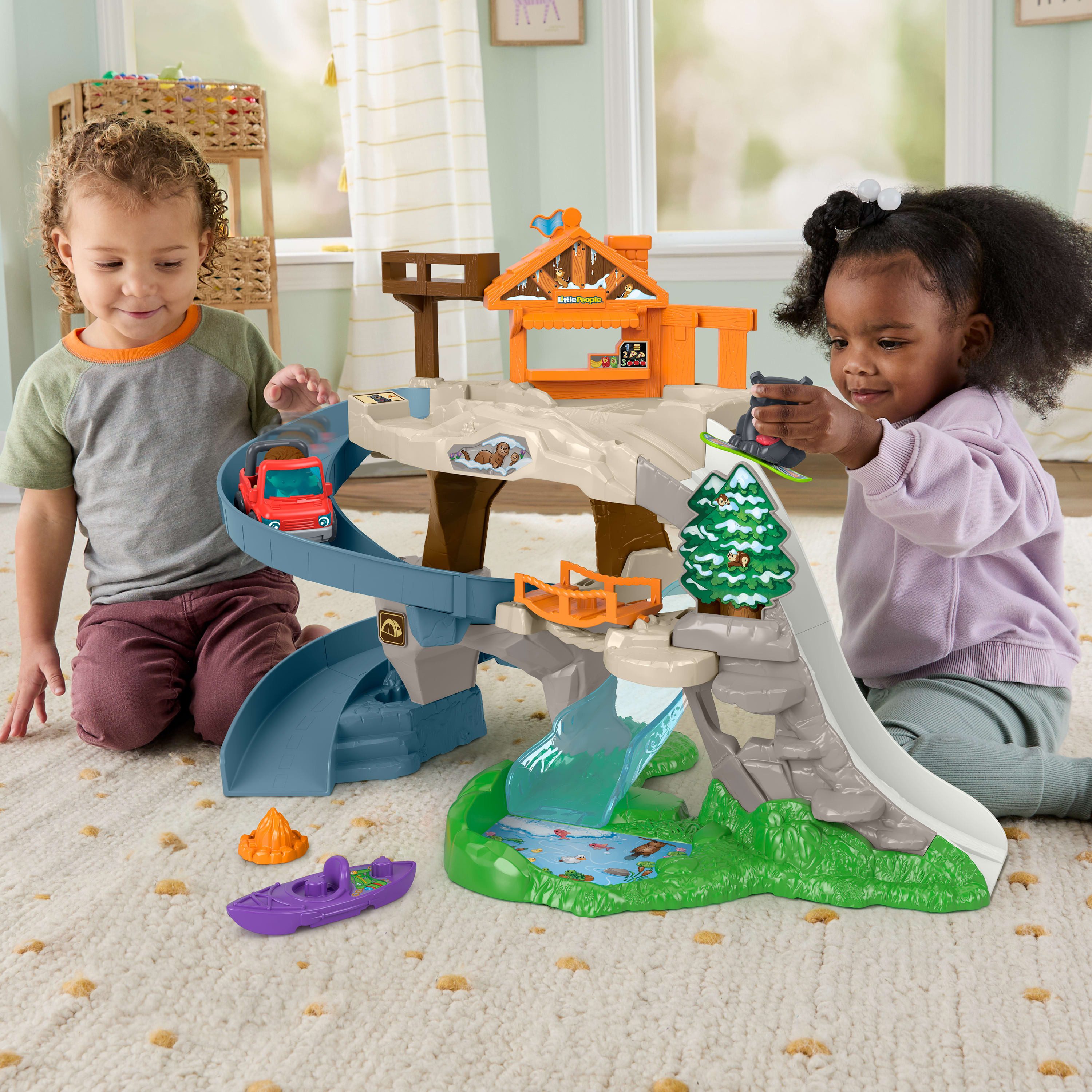 Fisher-Price® Spielwelt Little People, Auf in die Berge – Bild 2 von 5