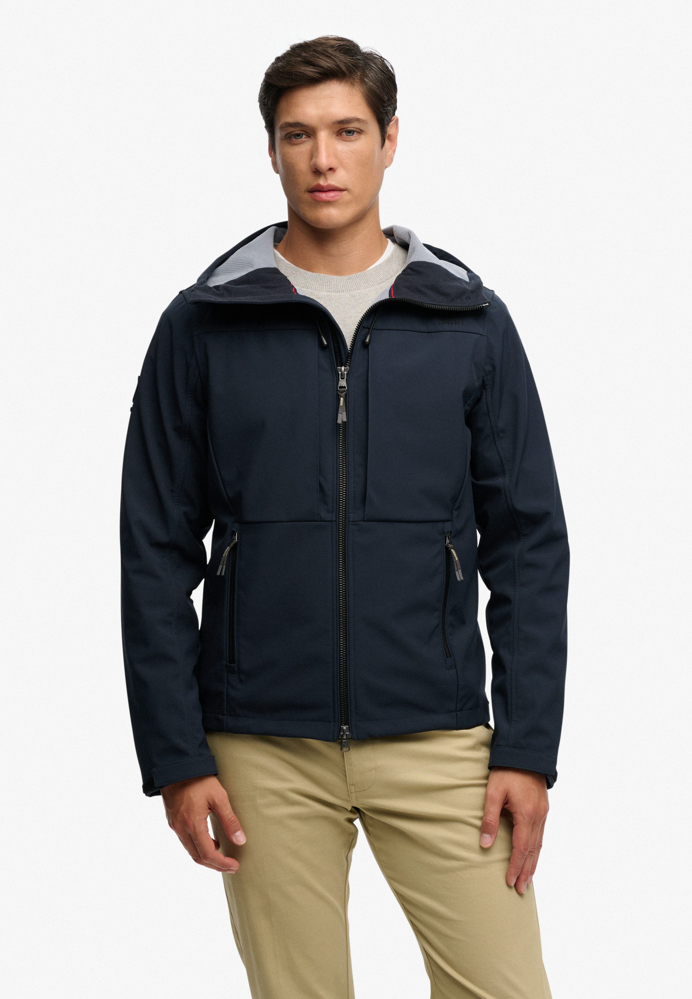 Superdry Outdoorjacke HOODED SOFTSHELL TREKKER JKT