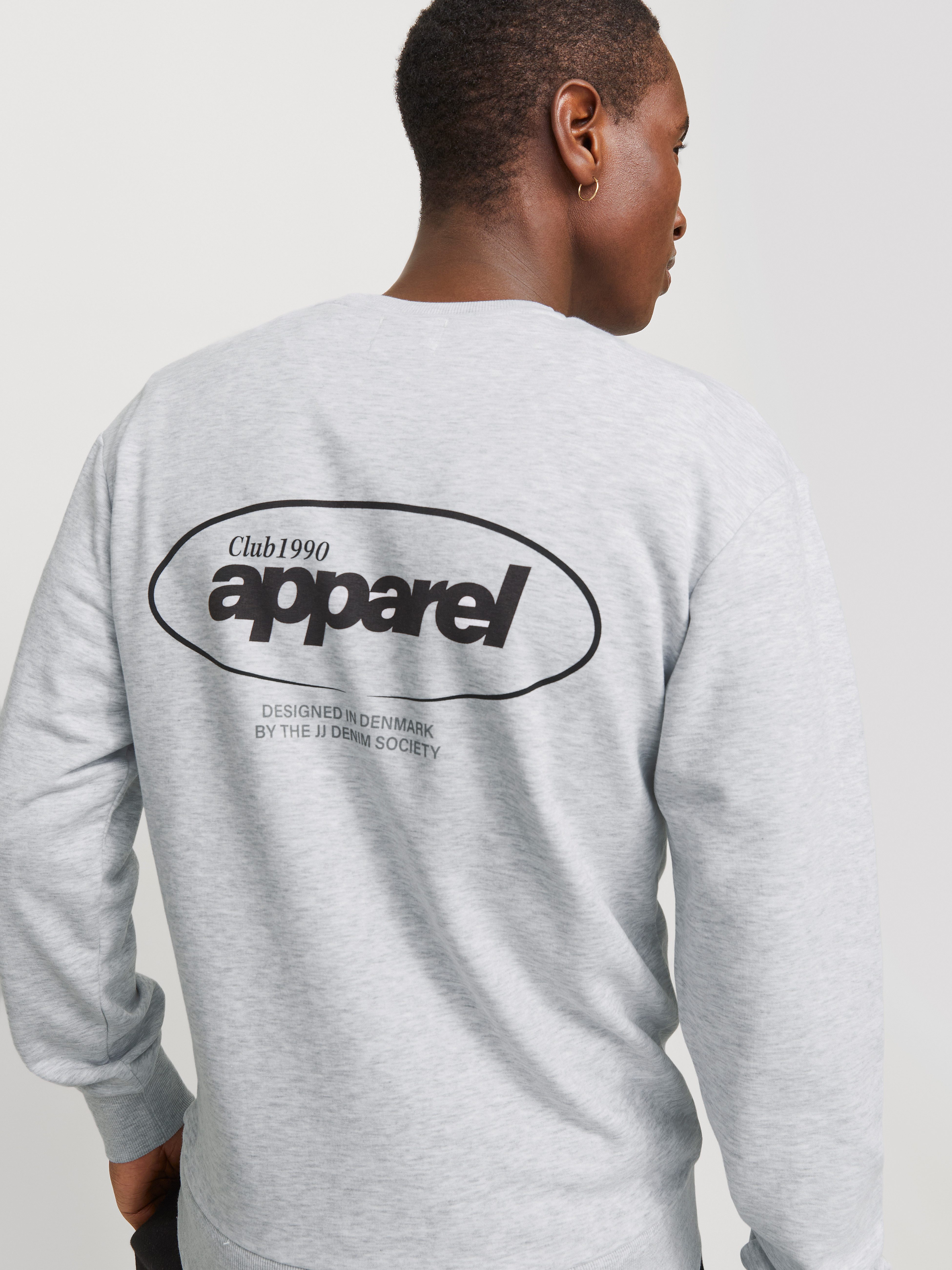 Jack & Jones Sweatshirt JJEBRADLEY GRAPHIC SWEAT CREW NOOS mit Front und Ba günstig online kaufen