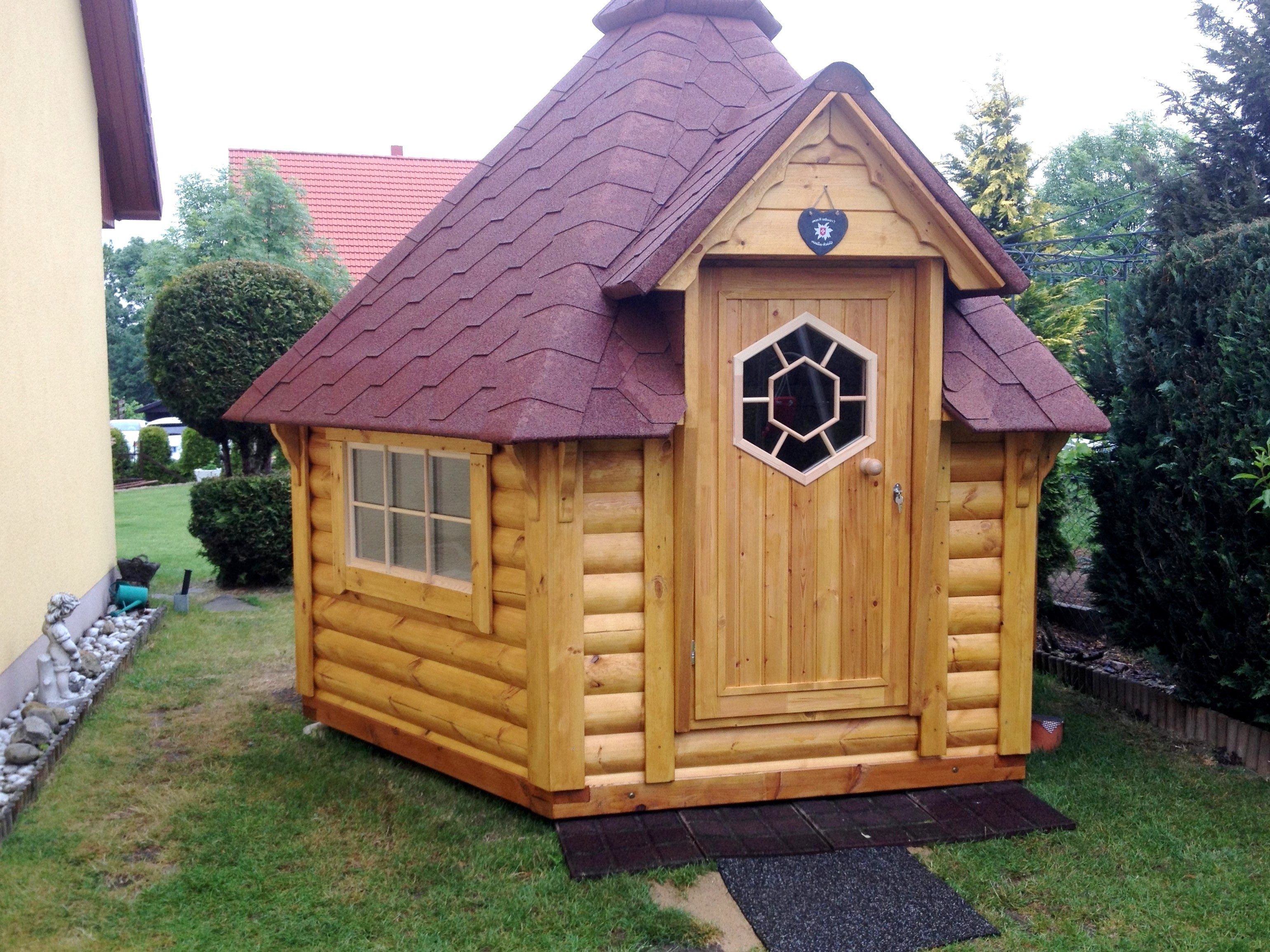 Xlmoebel Grillkota Finnische Grillhütte - Gemütliche Grillkabine für Gartenfreunde, Made in Europa