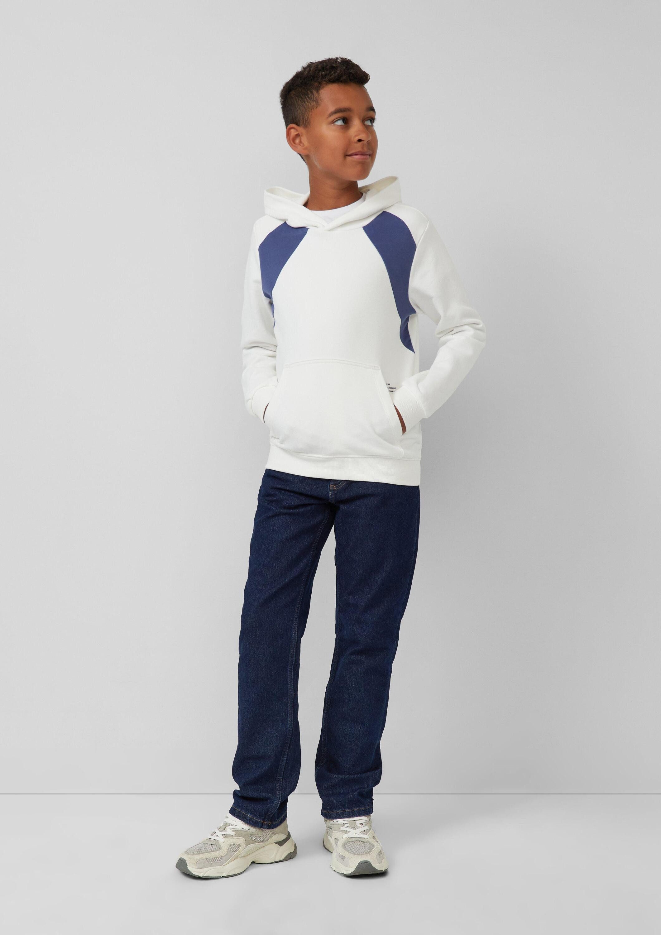 s.Oliver Sweatshirt Sweatshirt Hoodie mit Kontrast-Details und großem Back-Print