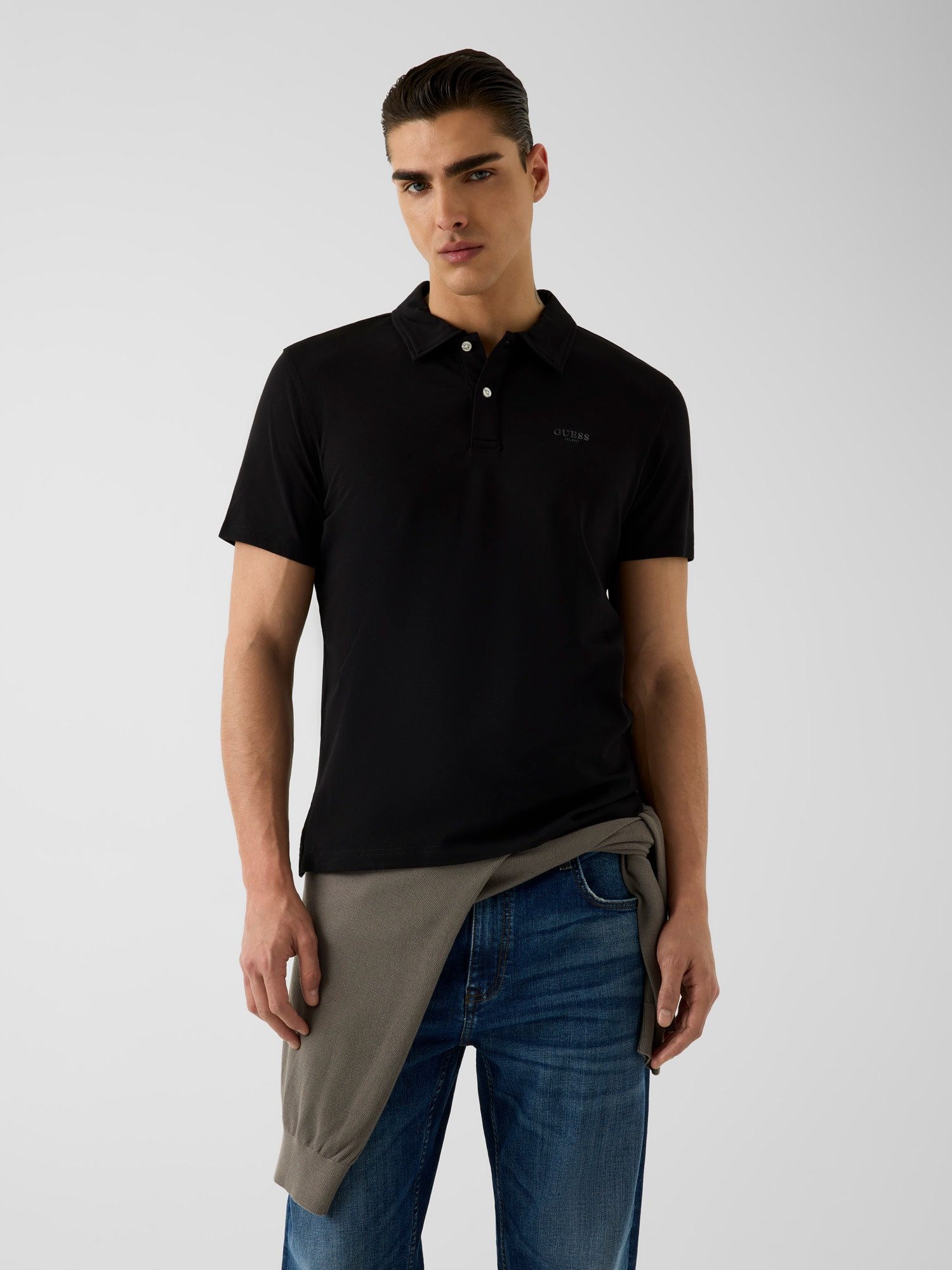 Guess Poloshirt ESSENTIAL Slim Fit, Baumwoll-Mix, Logodruck
