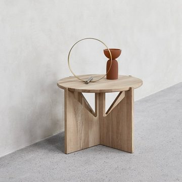 Kristina Dam Studio Beistelltisch Table Eiche, FSC-zertifiziert und kommen aus Europa