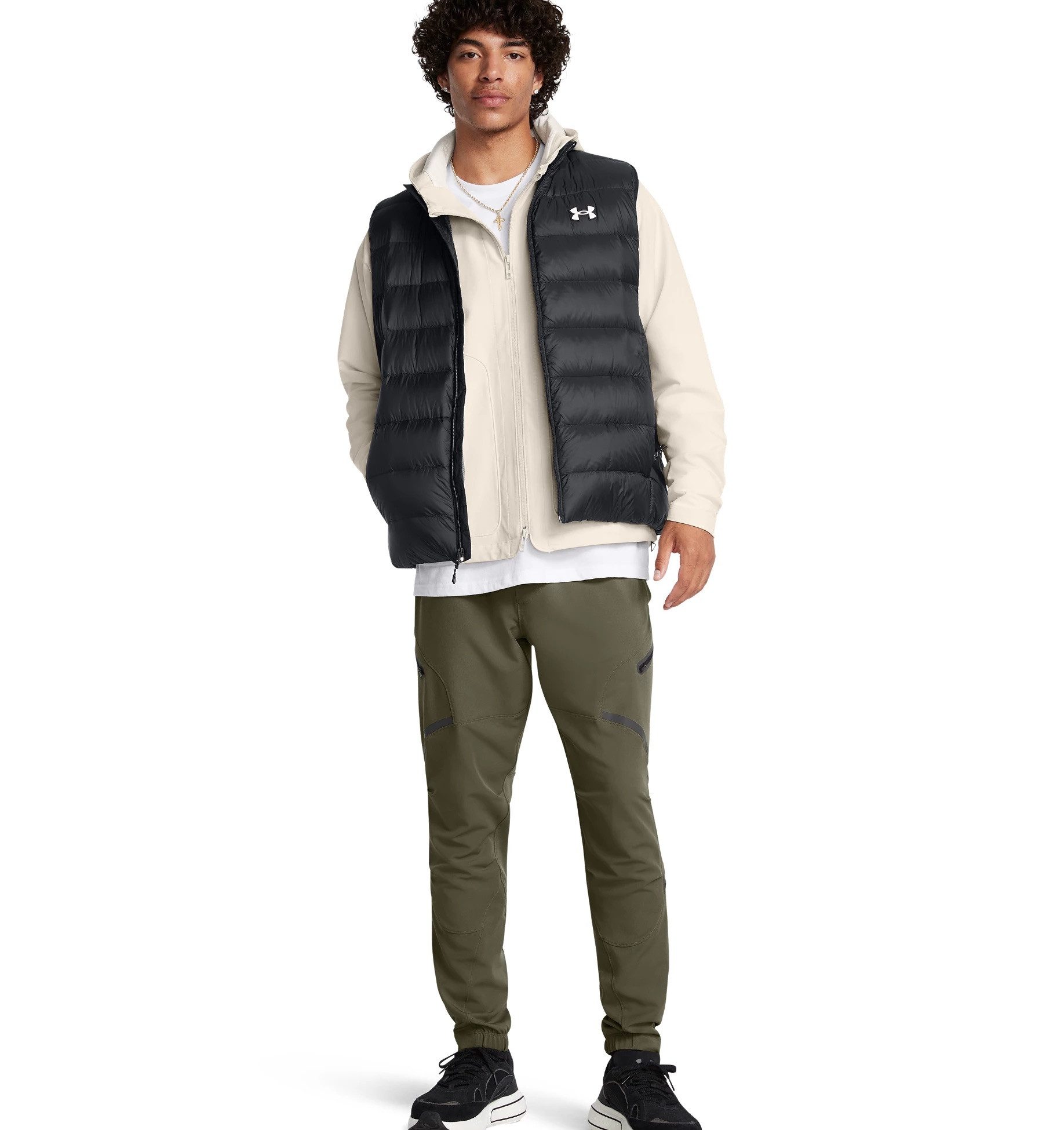 Under Armour® Daunenweste LEGEND DOWN VEST mit Windschutzblende, wärmende Daunenfüllung, leicht, atmungsaktiv