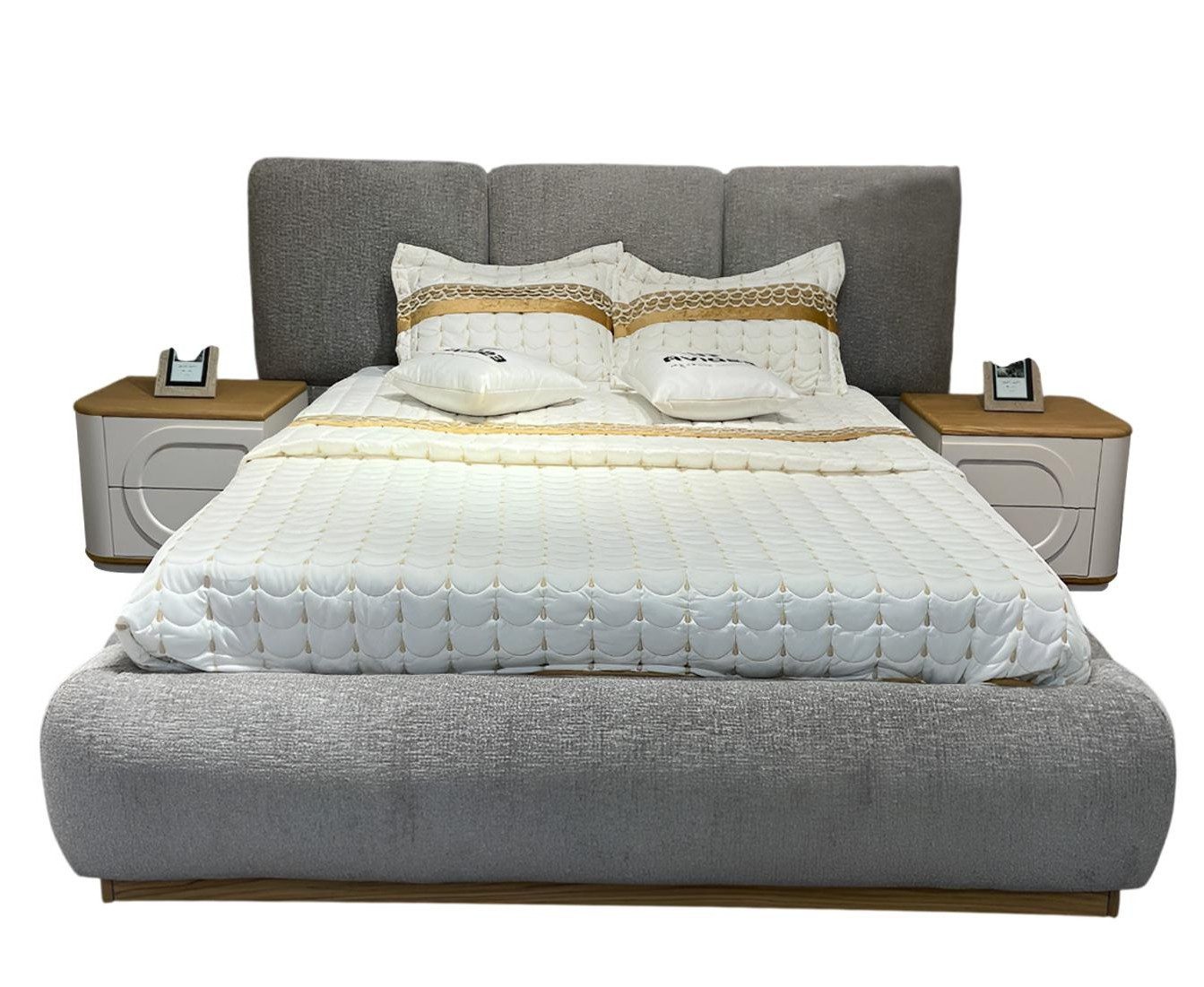 Xlmoebel Schlafzimmer-Set Luxuriöses Designer Stoffbett mit 2 Holz Nachttischen, (3-tlg), Made in Europa